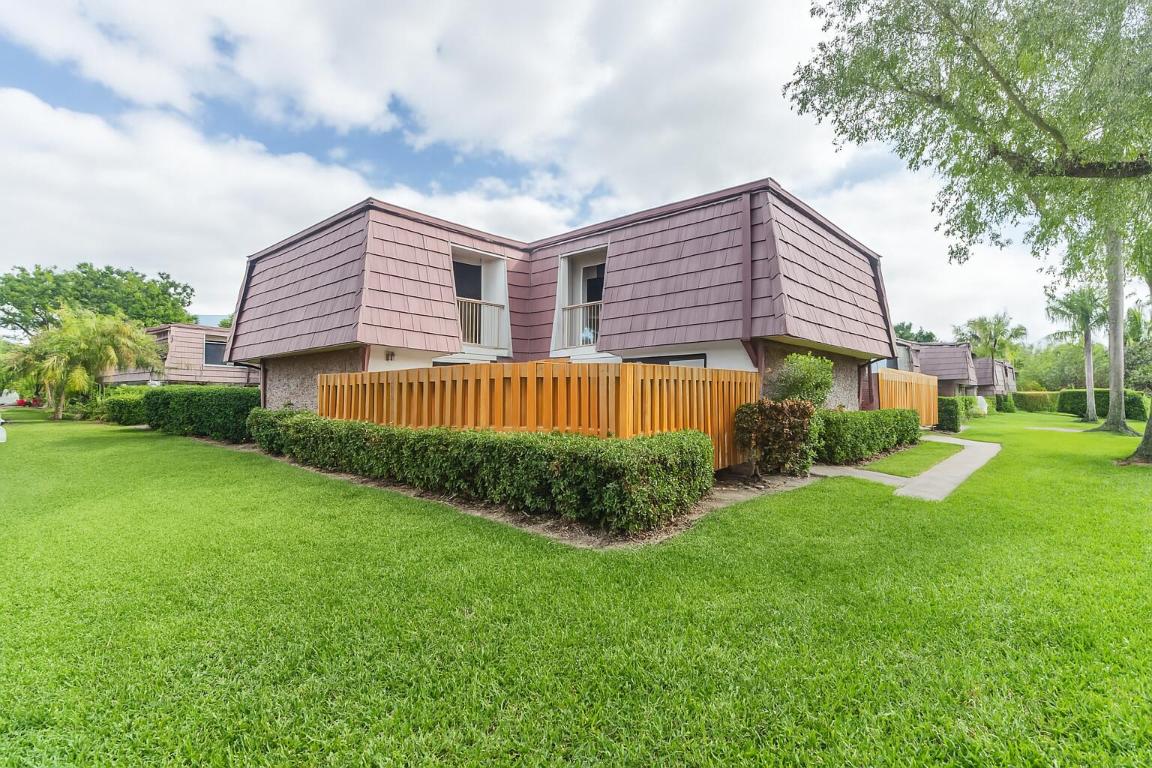 7575 W Courtyard Run Run W