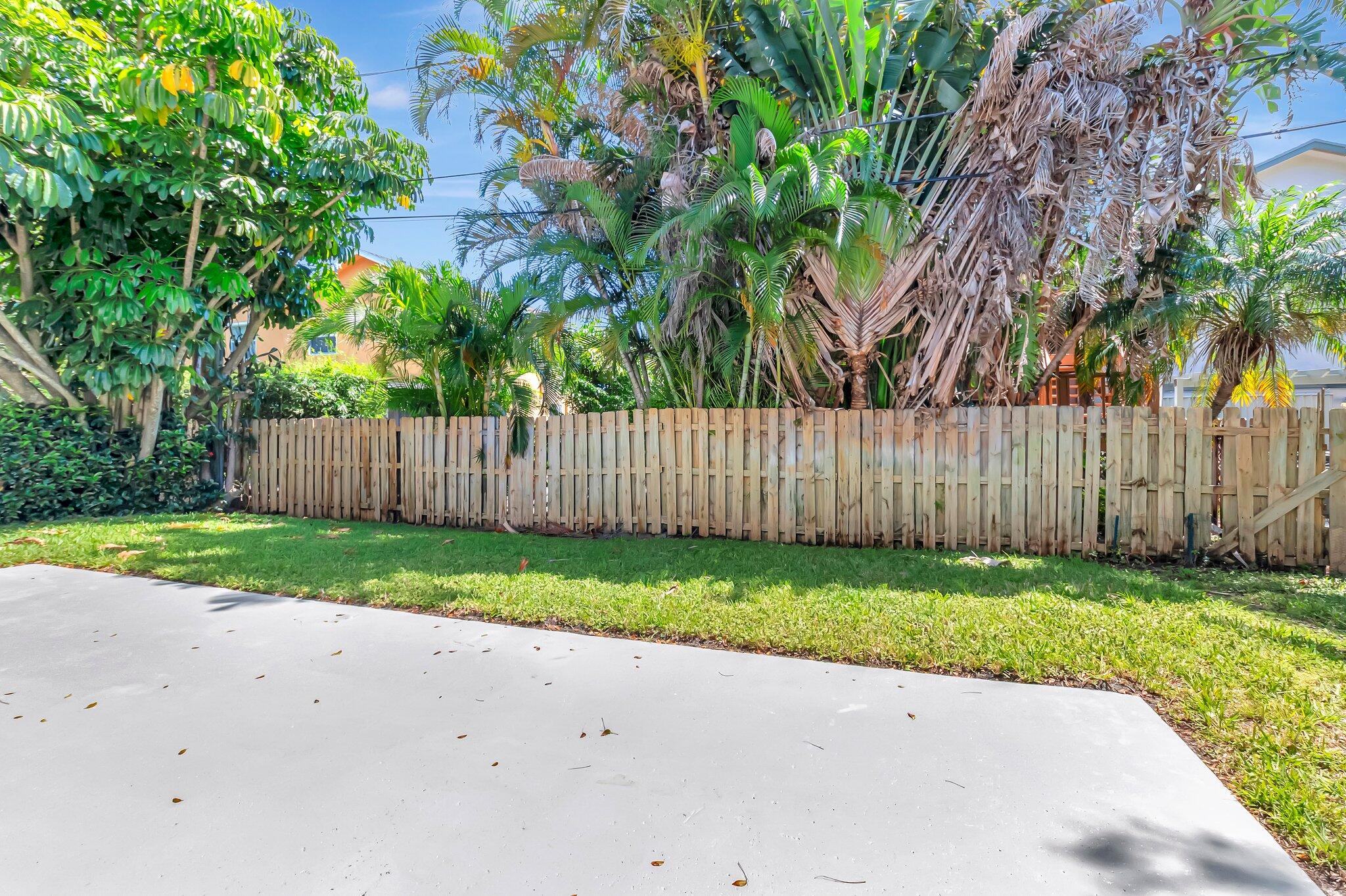 3121 Florida Boulevard