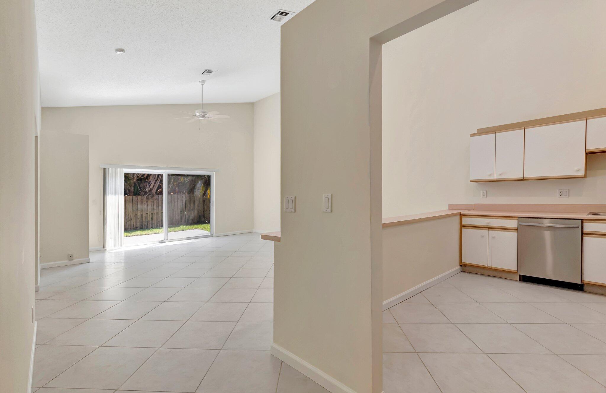 3121 Florida Boulevard