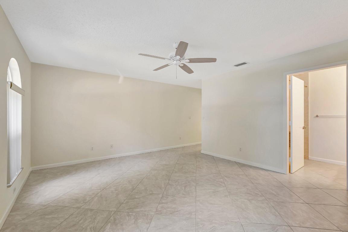 3121 Florida Boulevard