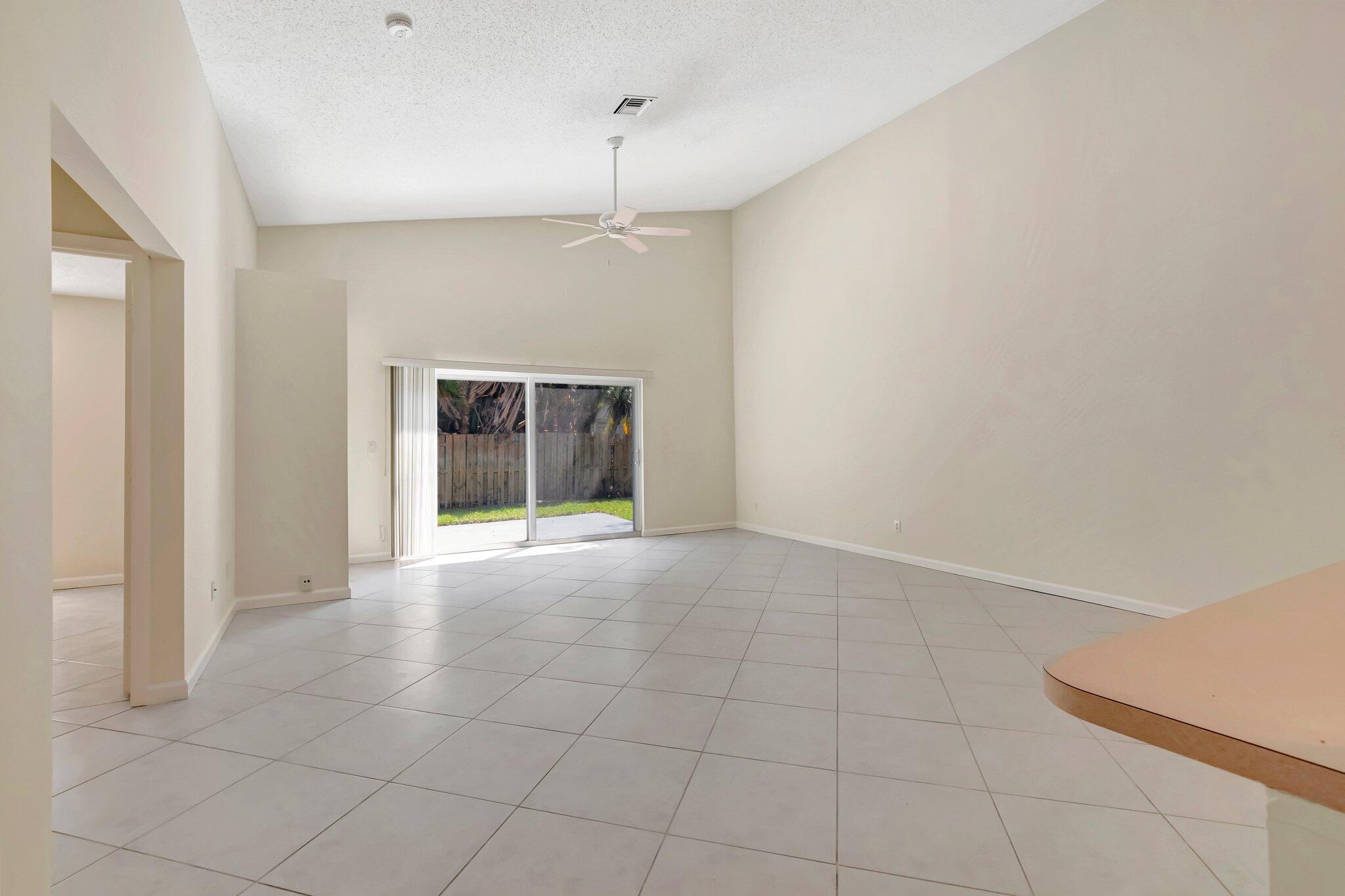 3121 Florida Boulevard