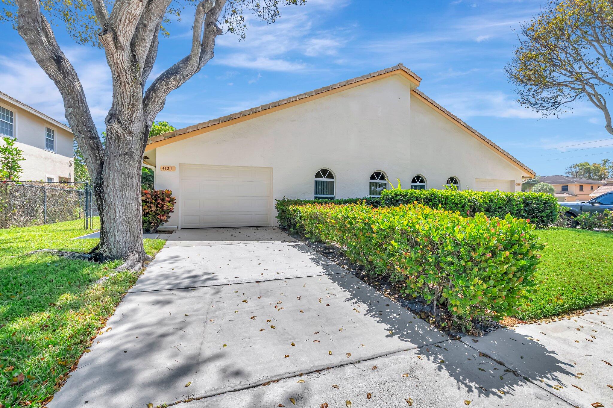 3121 Florida Boulevard