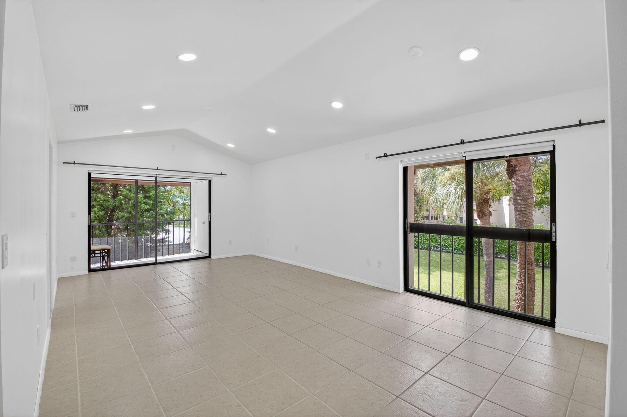 5151 W Club Circle 205