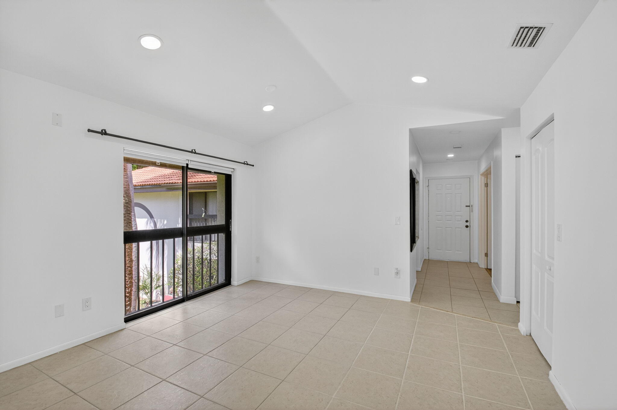 5151 W Club Circle 205