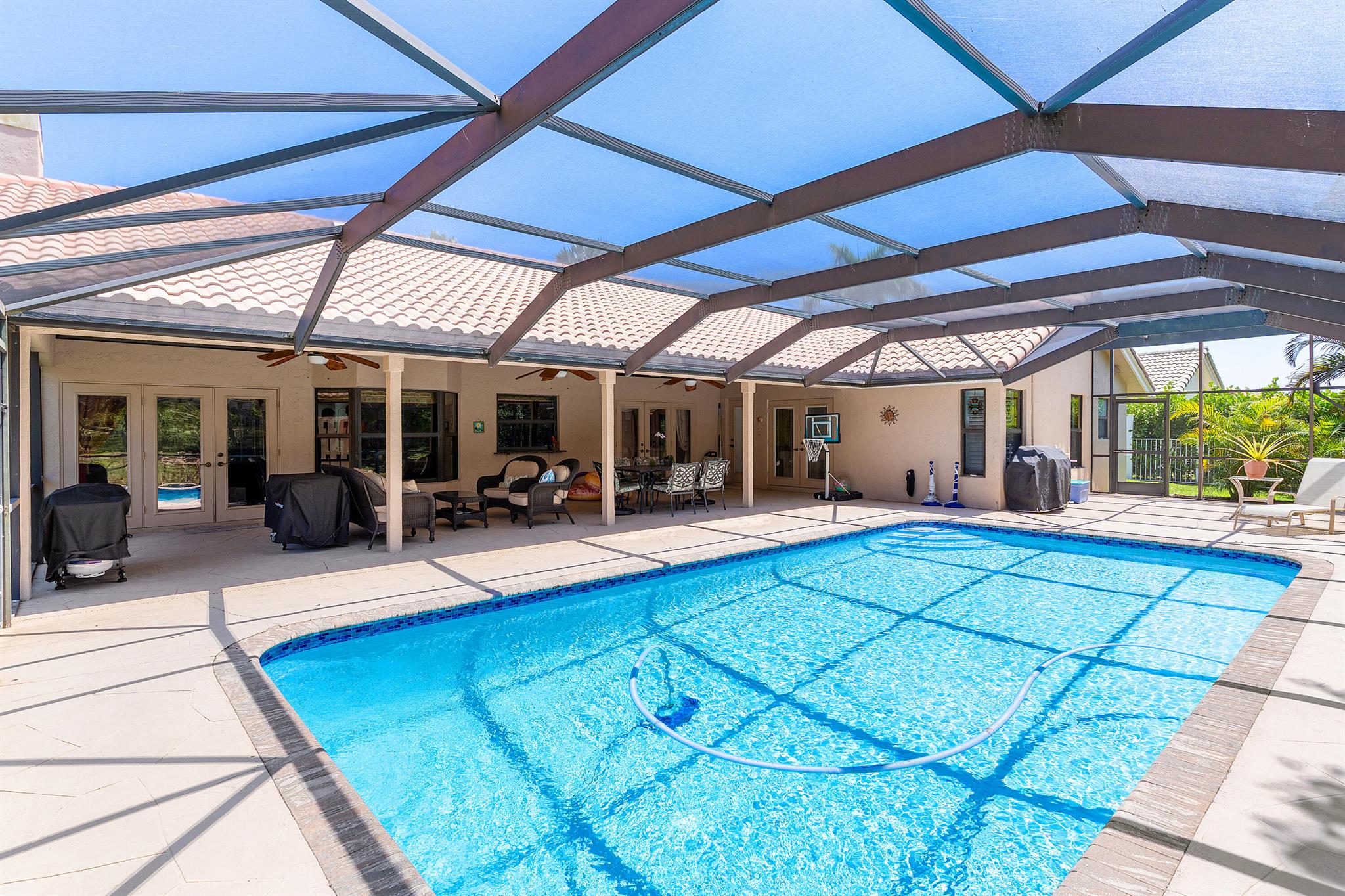 11700 Island Lakes Lane