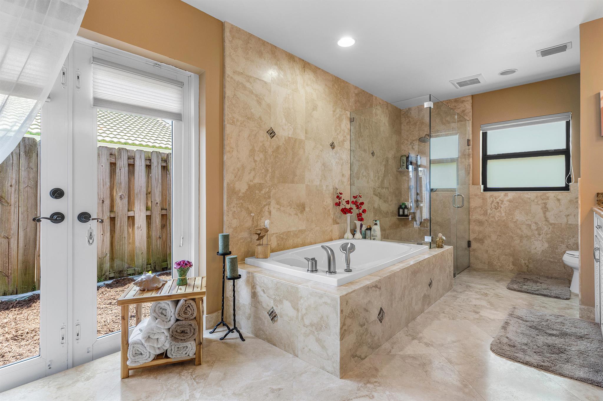 11700 Island Lakes Lane