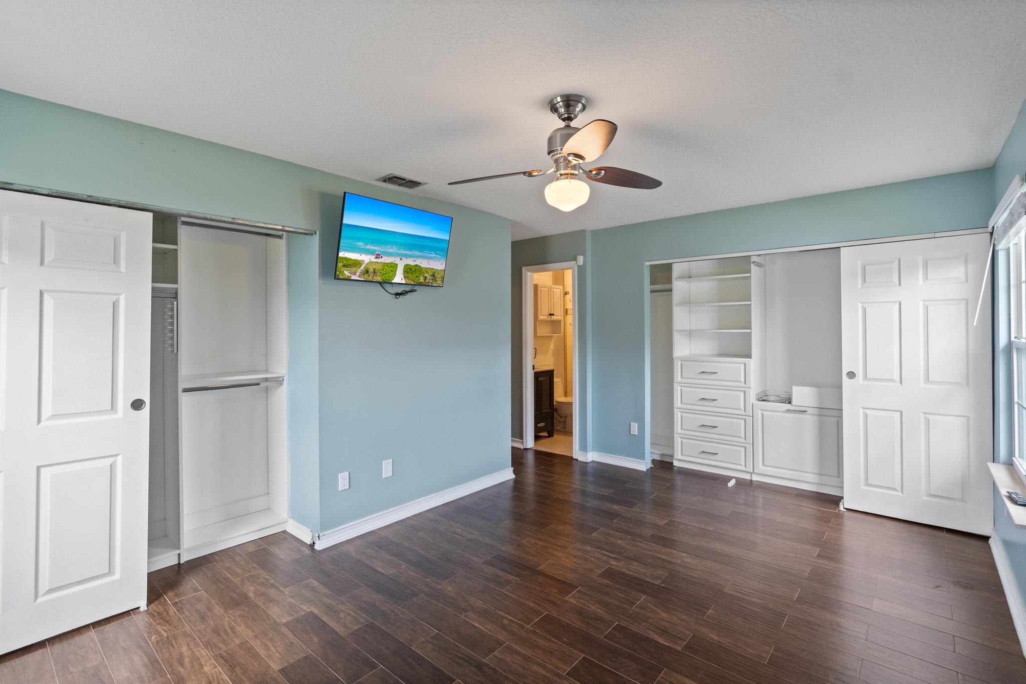 8281 Cedar Hollow Lane