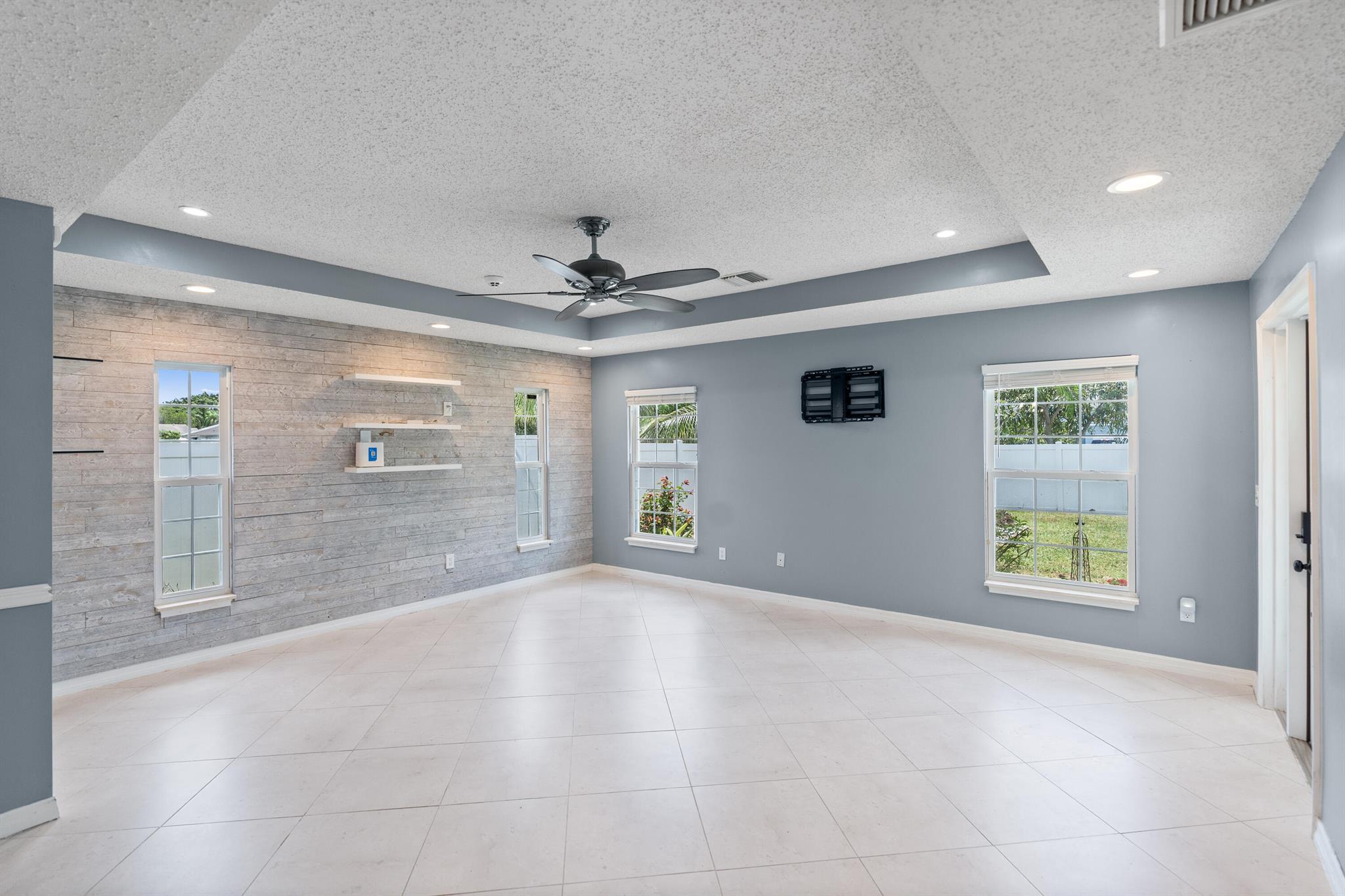 8281 Cedar Hollow Lane