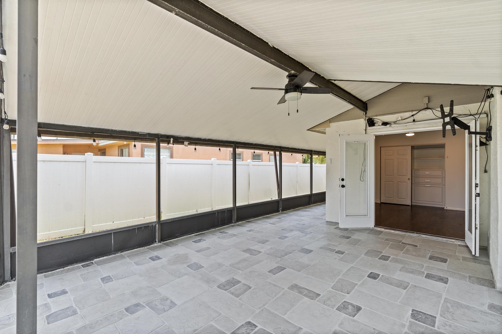 8281 Cedar Hollow Lane