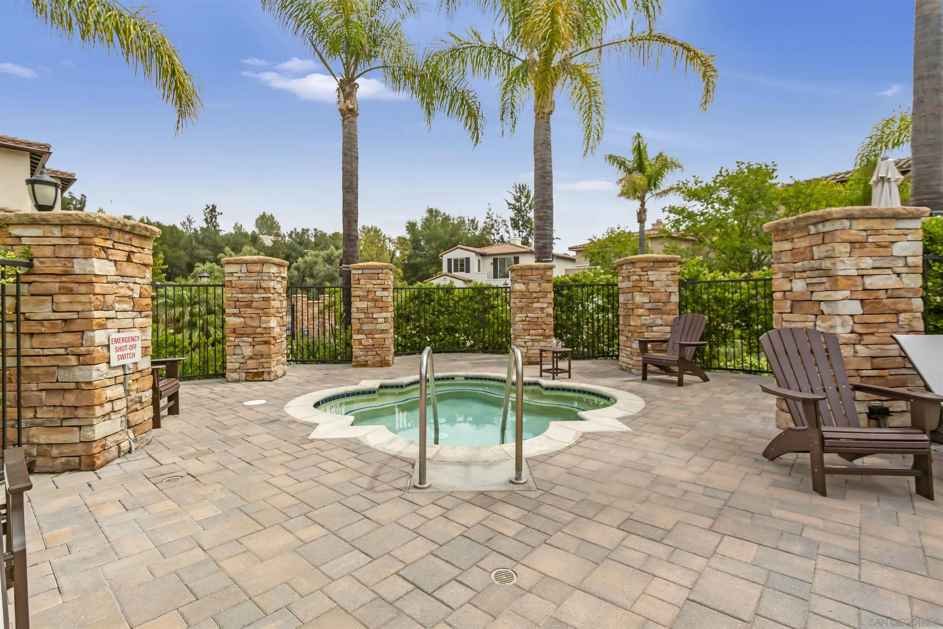 4229 N Via Mira Monte