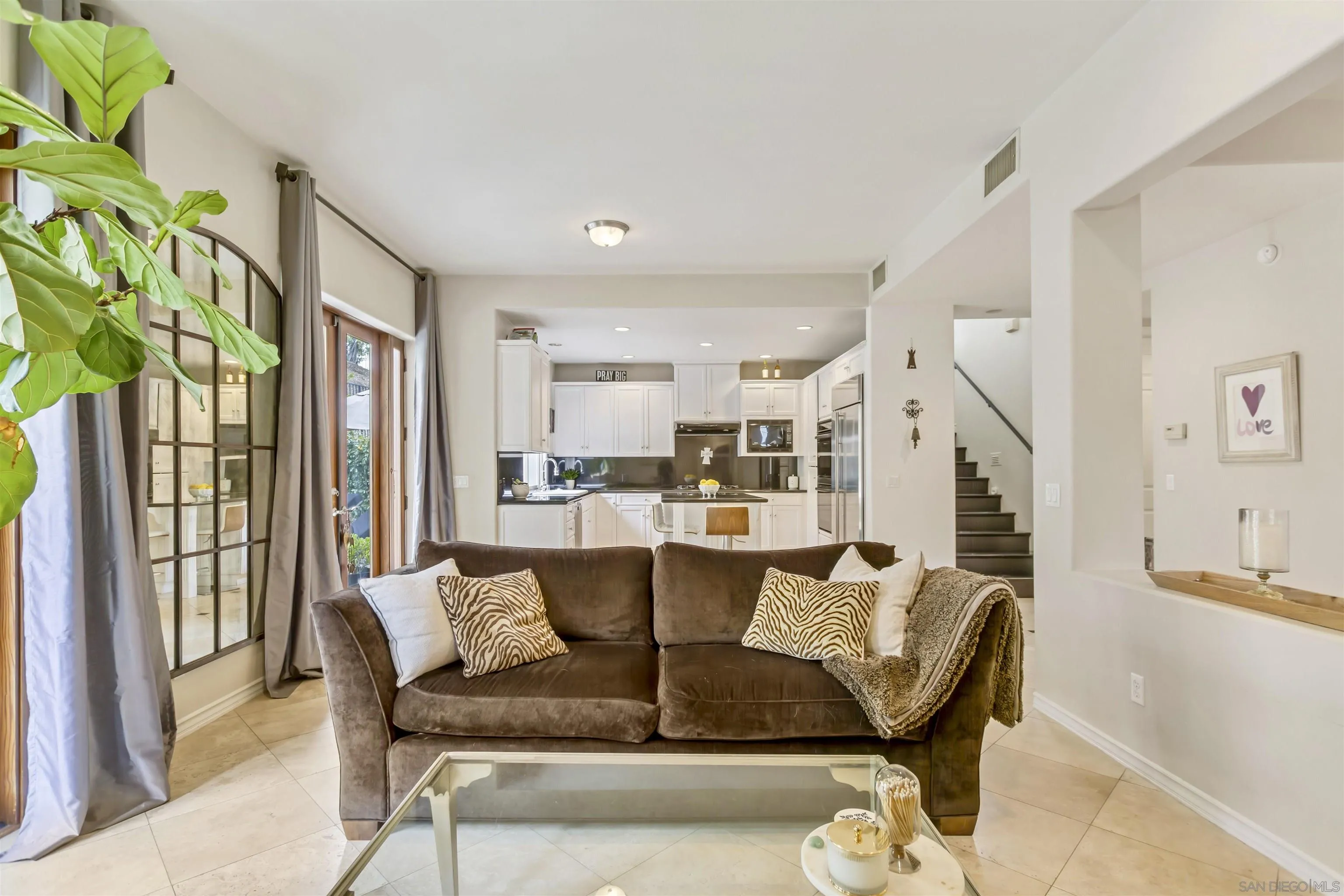 4229 N Via Mira Monte