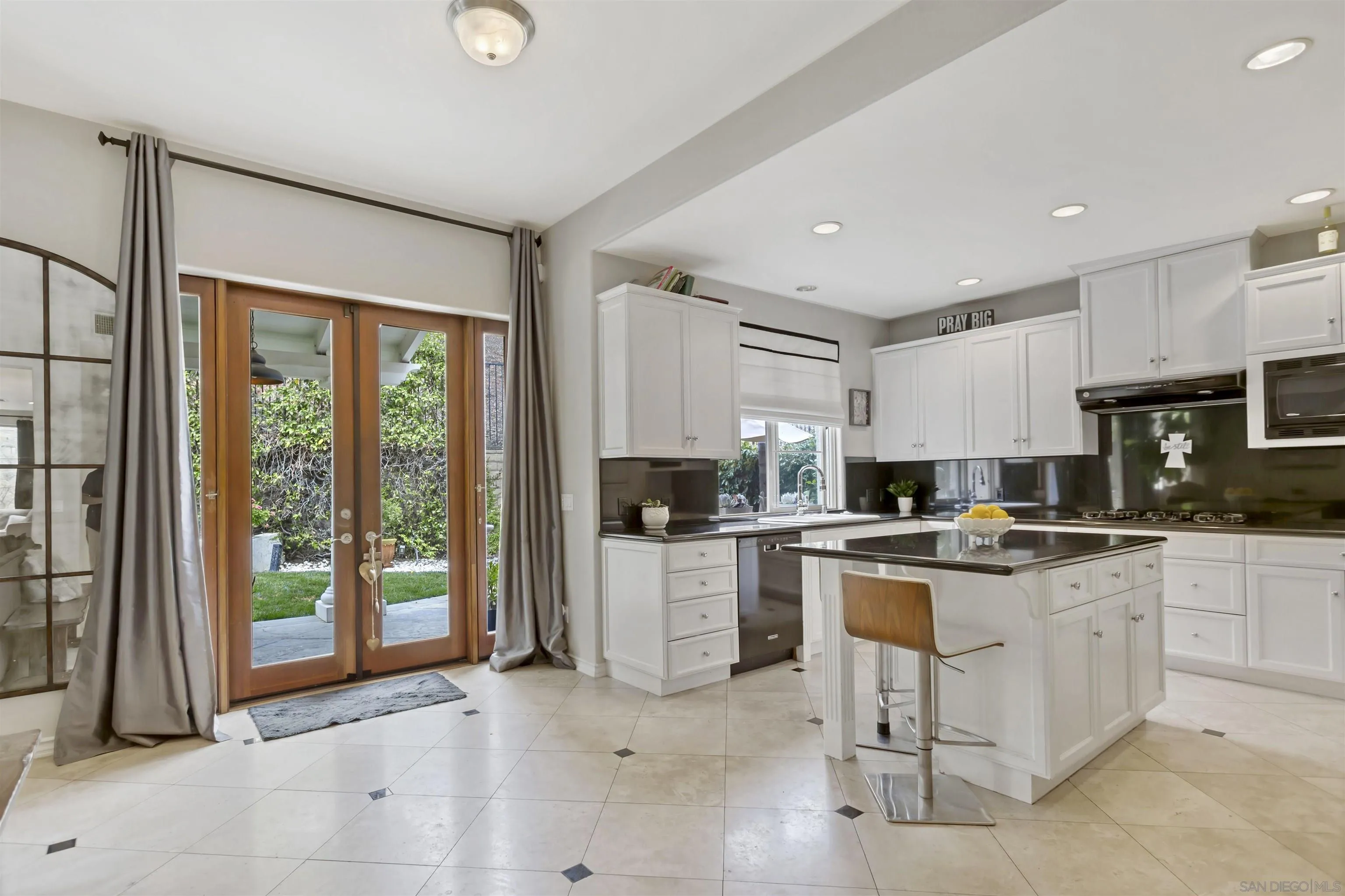 4229 N Via Mira Monte