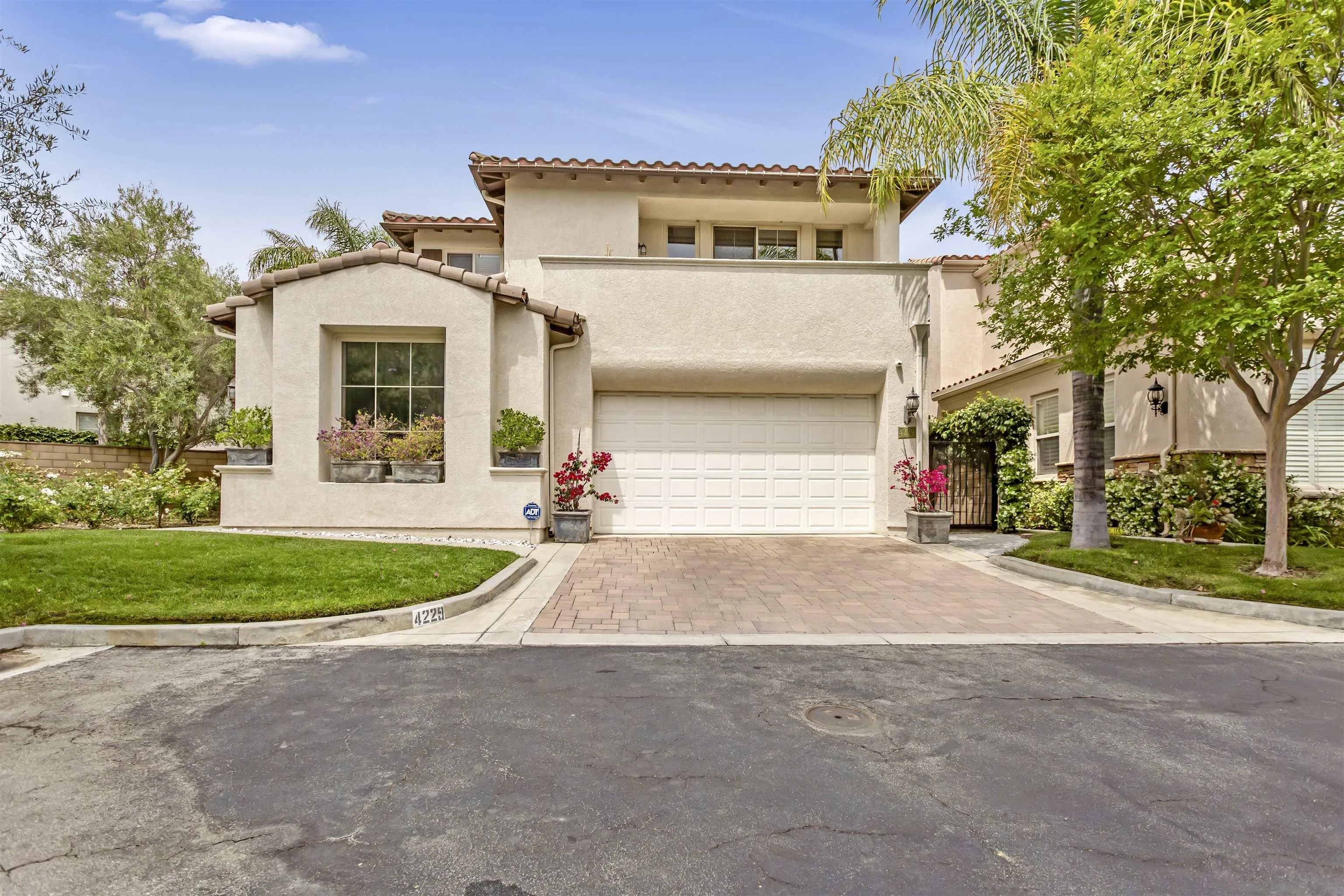4229 N Via Mira Monte