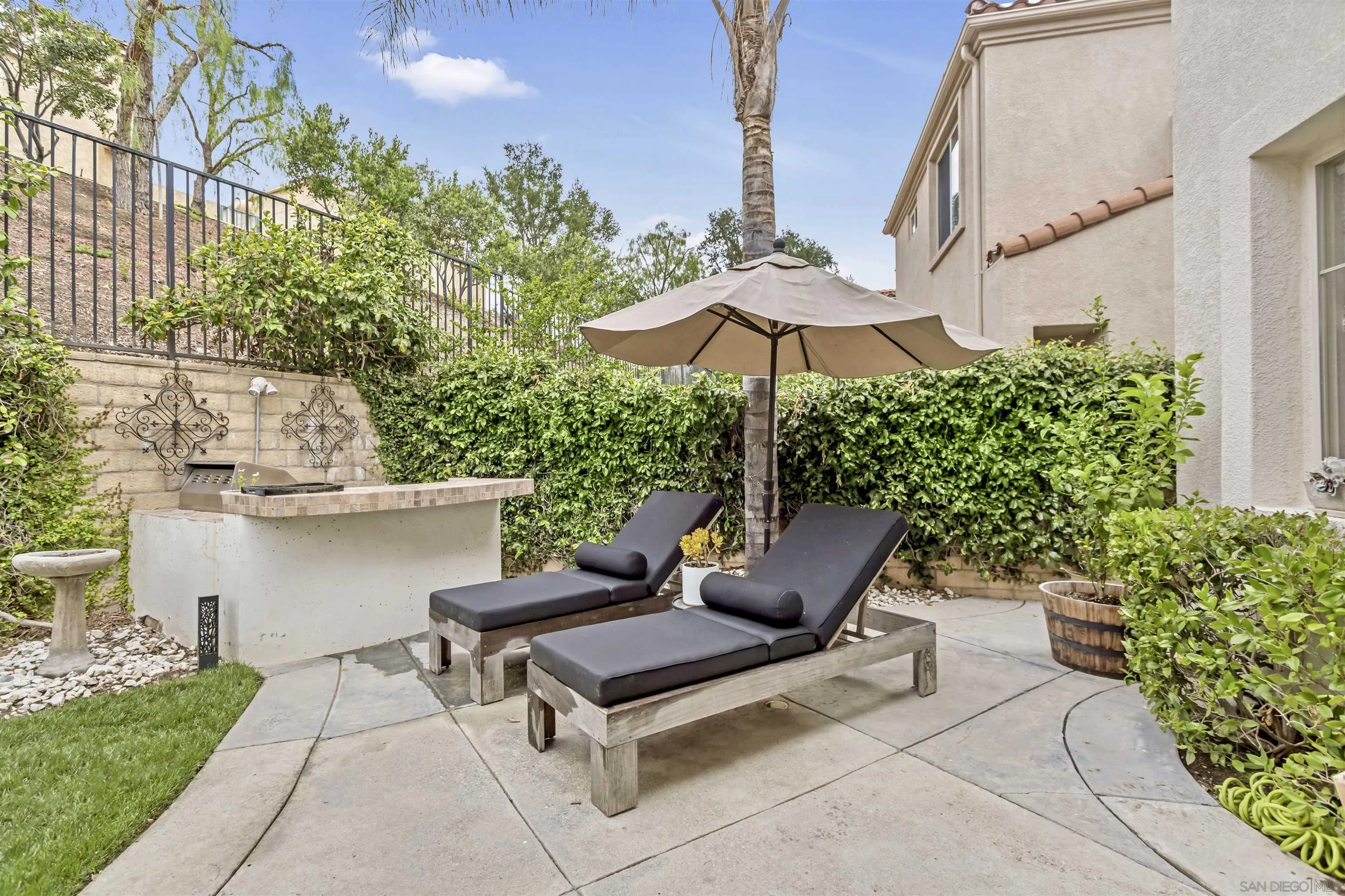 4229 N Via Mira Monte