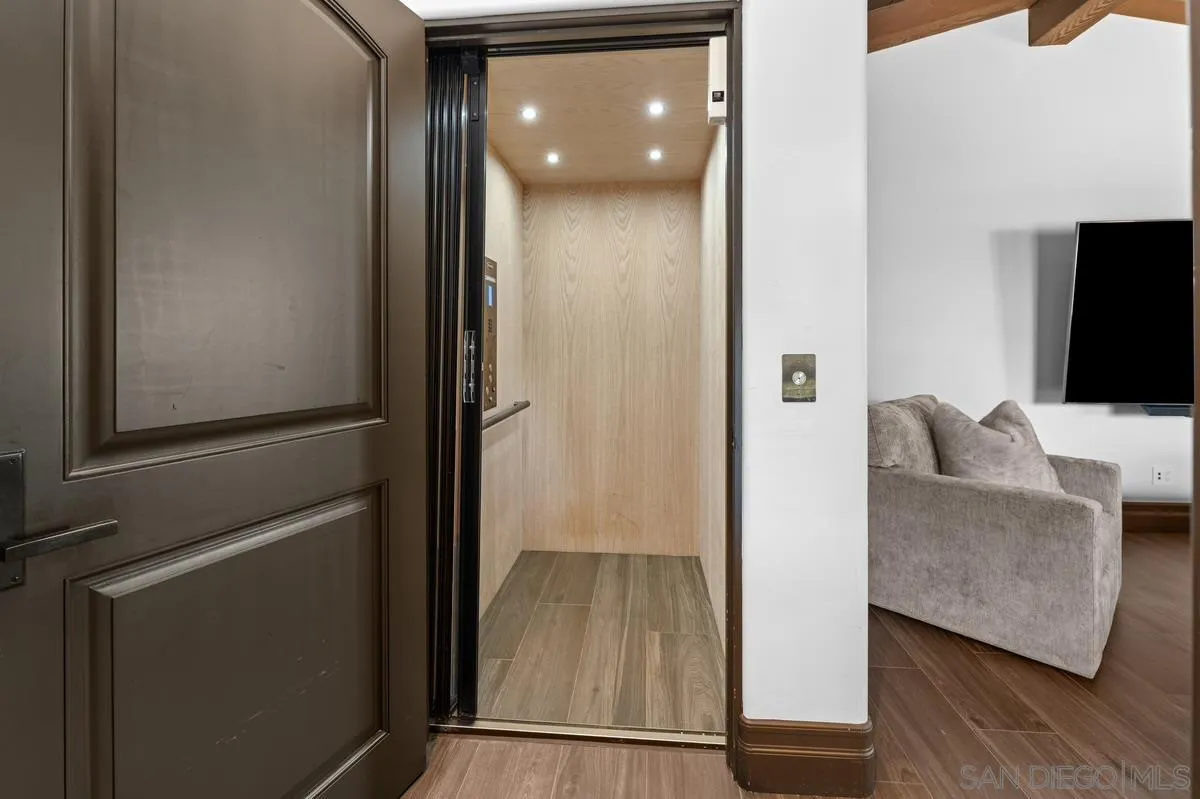 8069 Entrada De Luz E