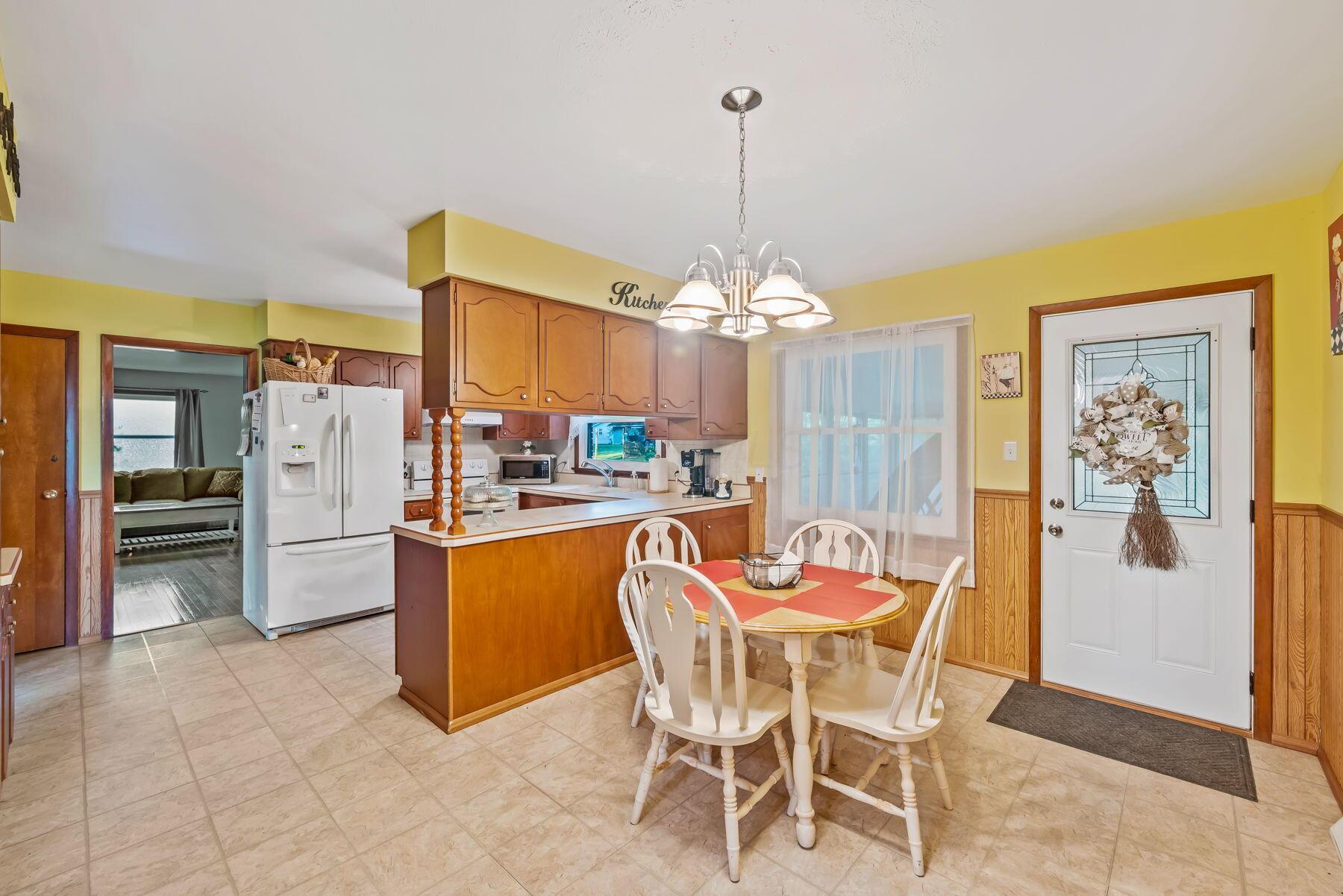 729 Laura Drive