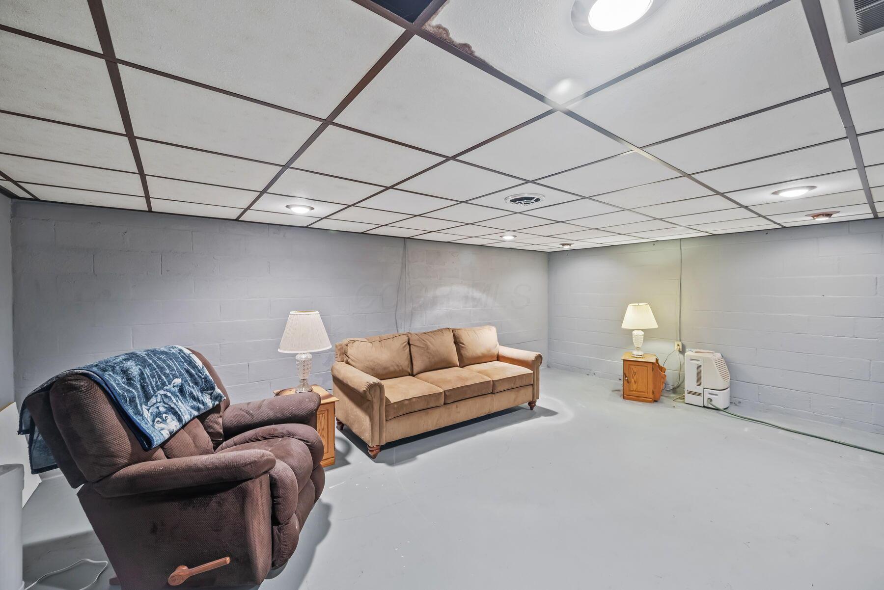 729 Laura Drive