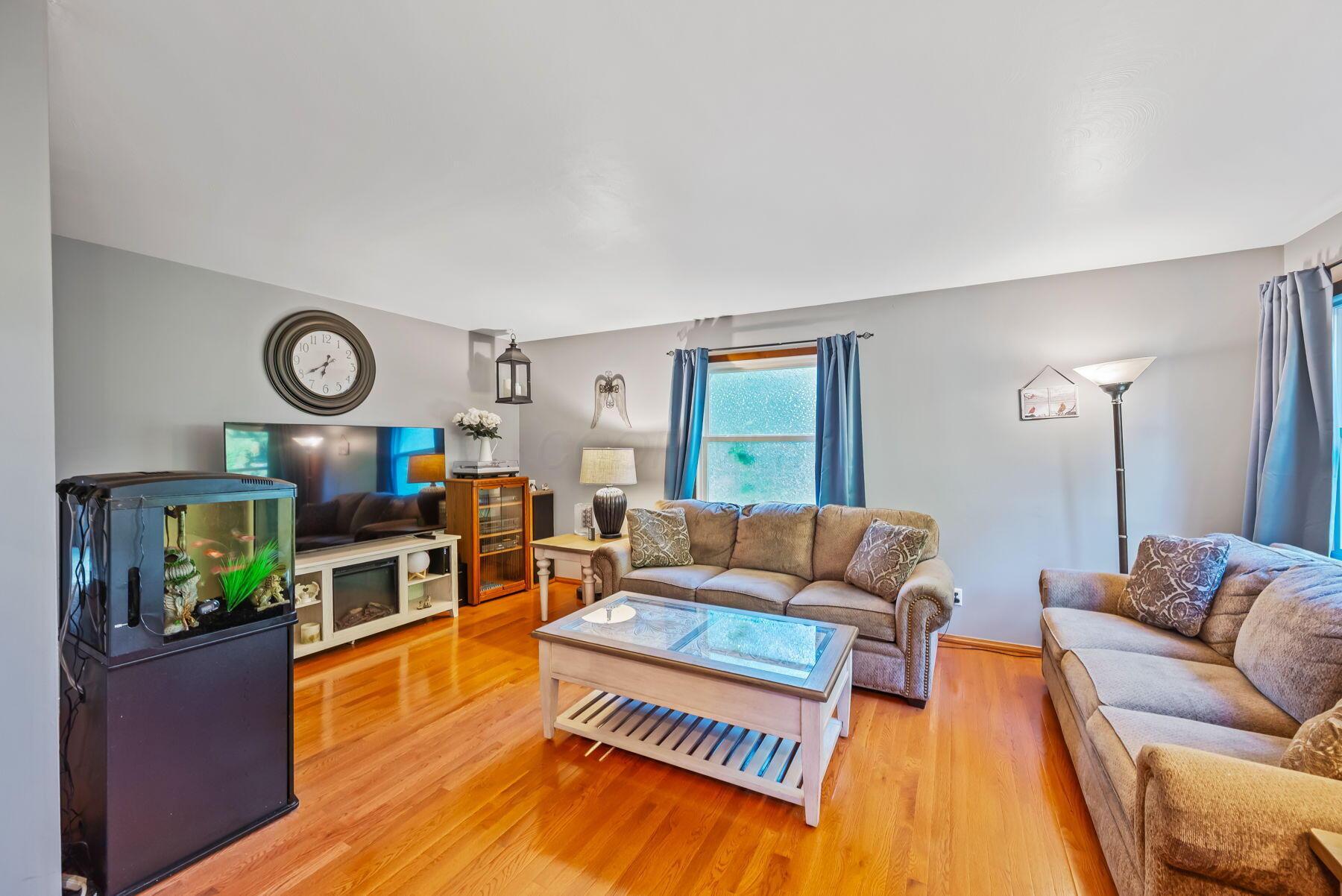729 Laura Drive