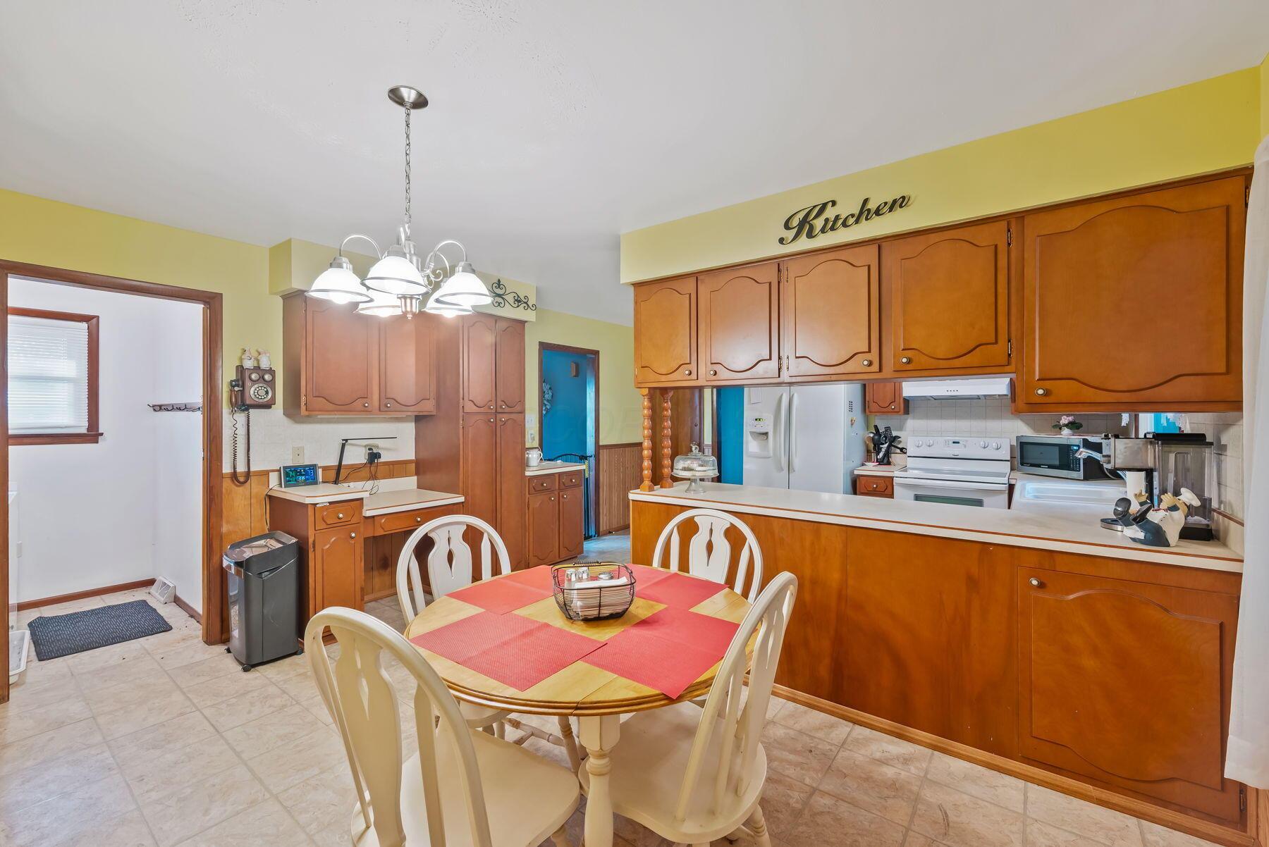 729 Laura Drive