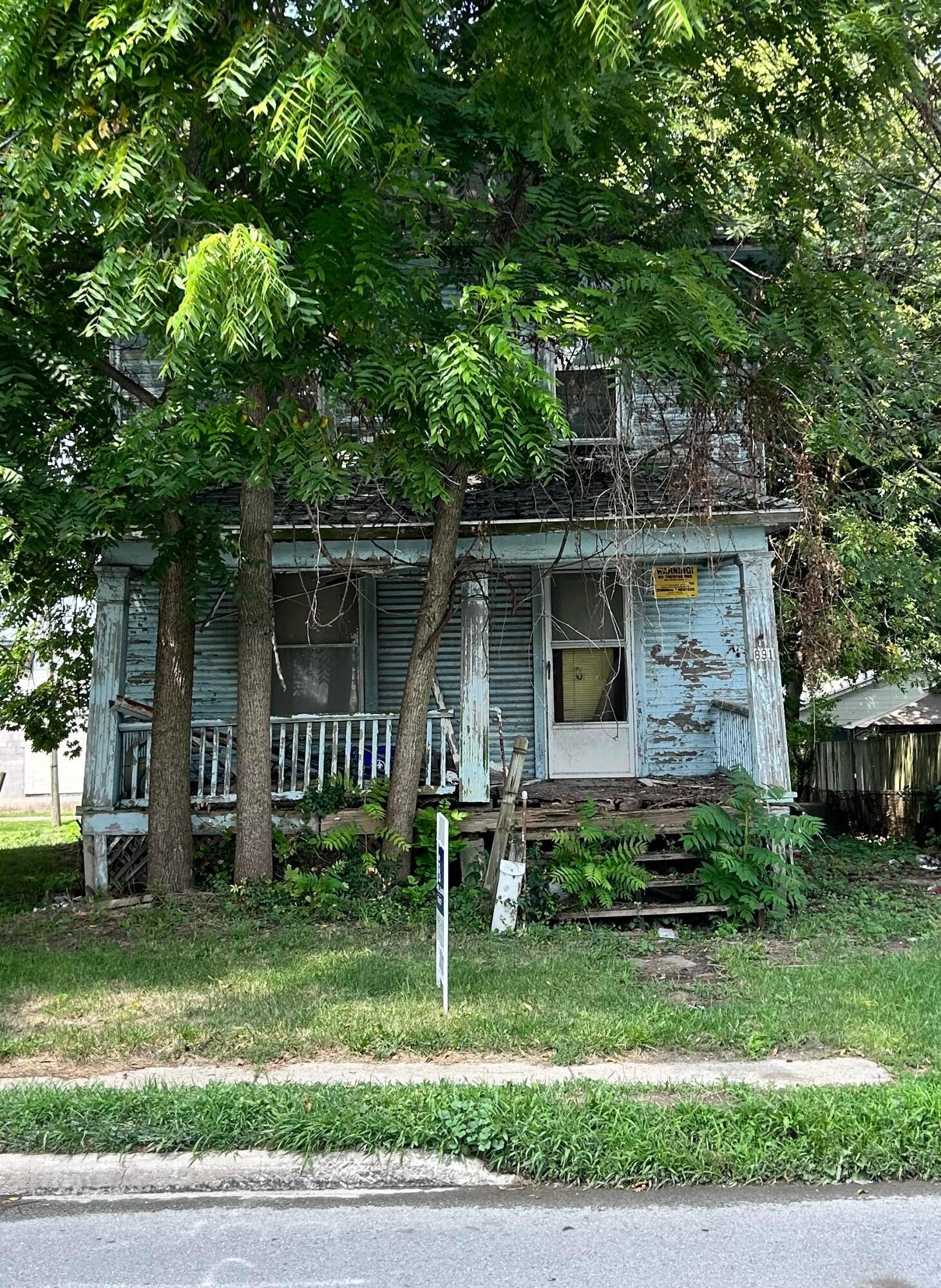 891 N Main Street
