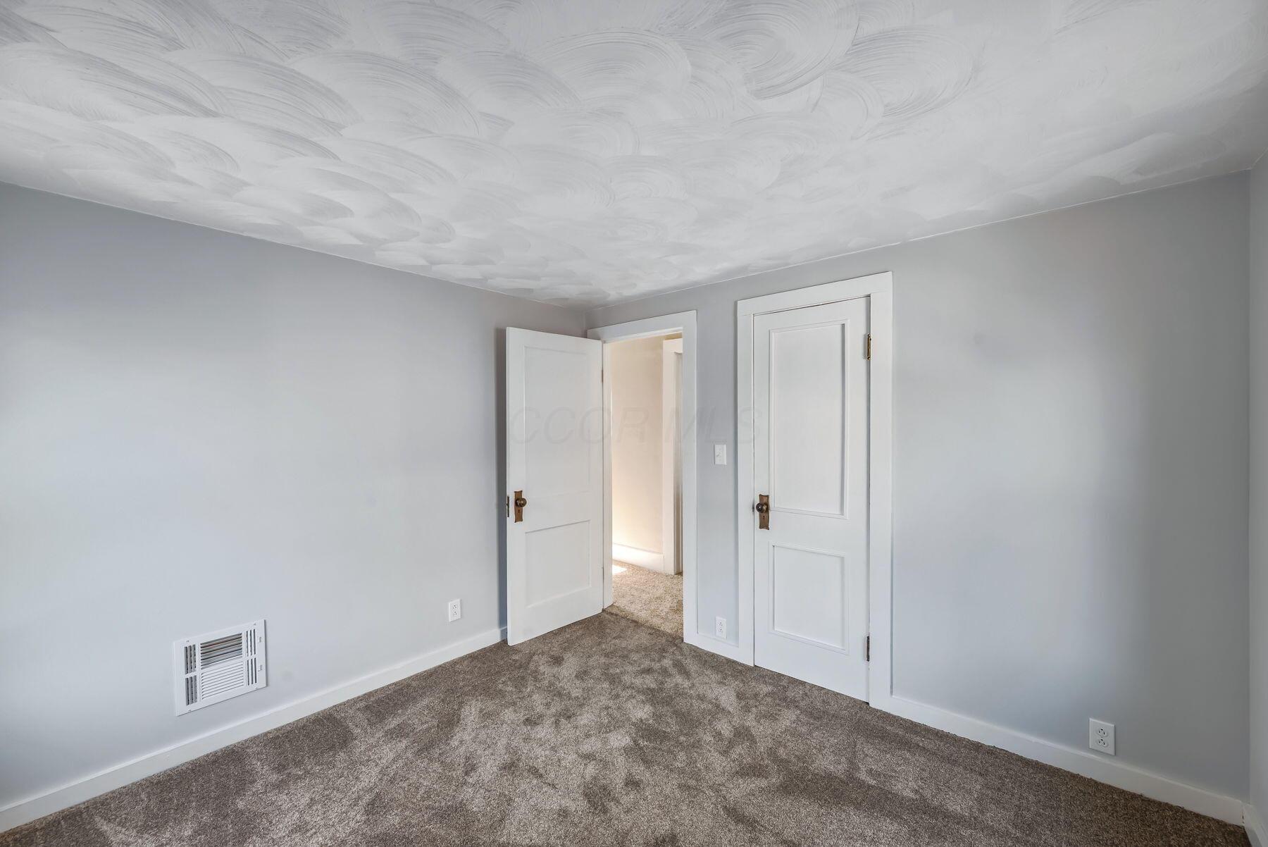 324 Carner Avenue
