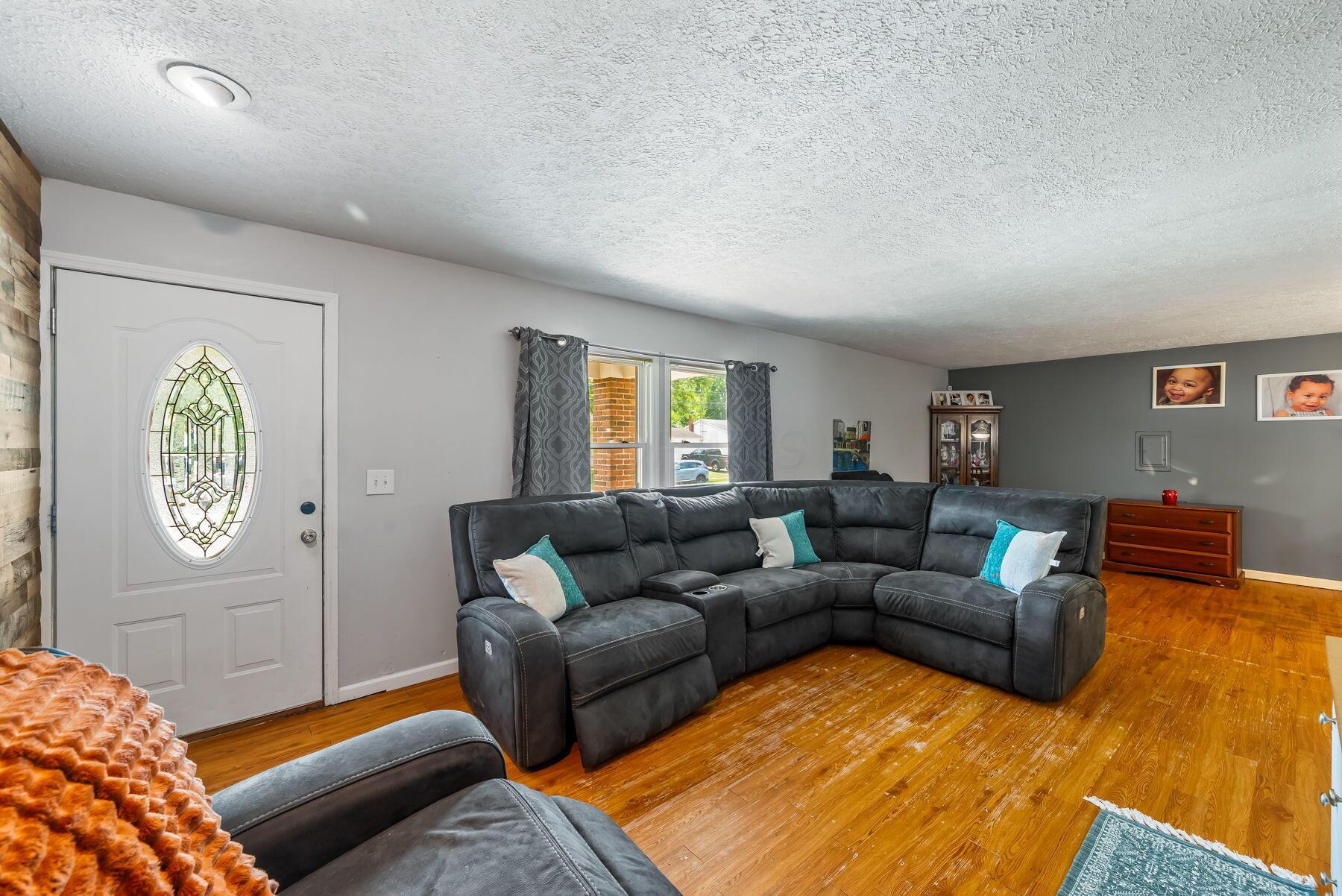 1406 Plantation Drive