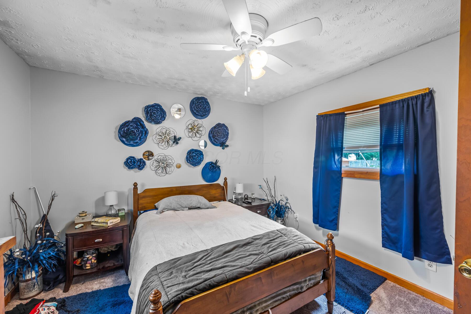 240 S Seffner Avenue