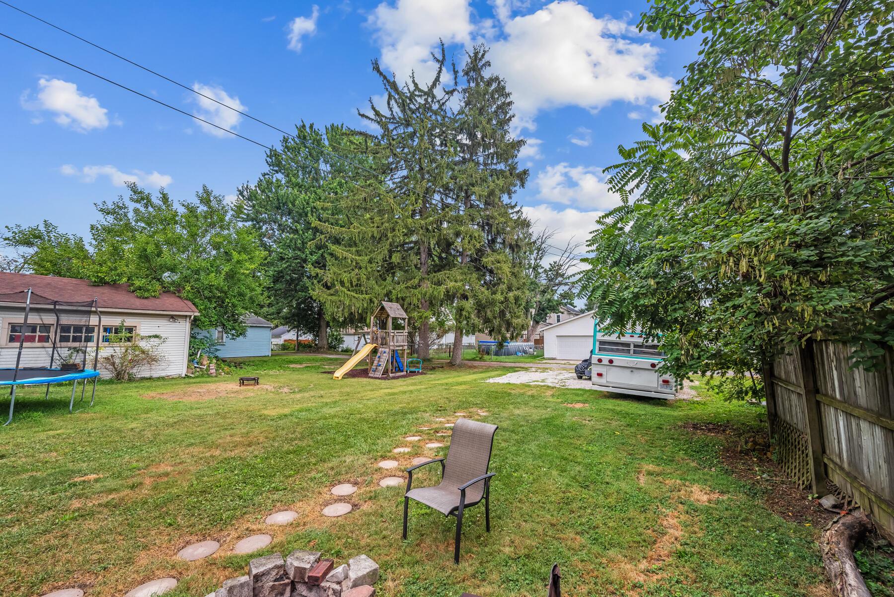 240 S Seffner Avenue