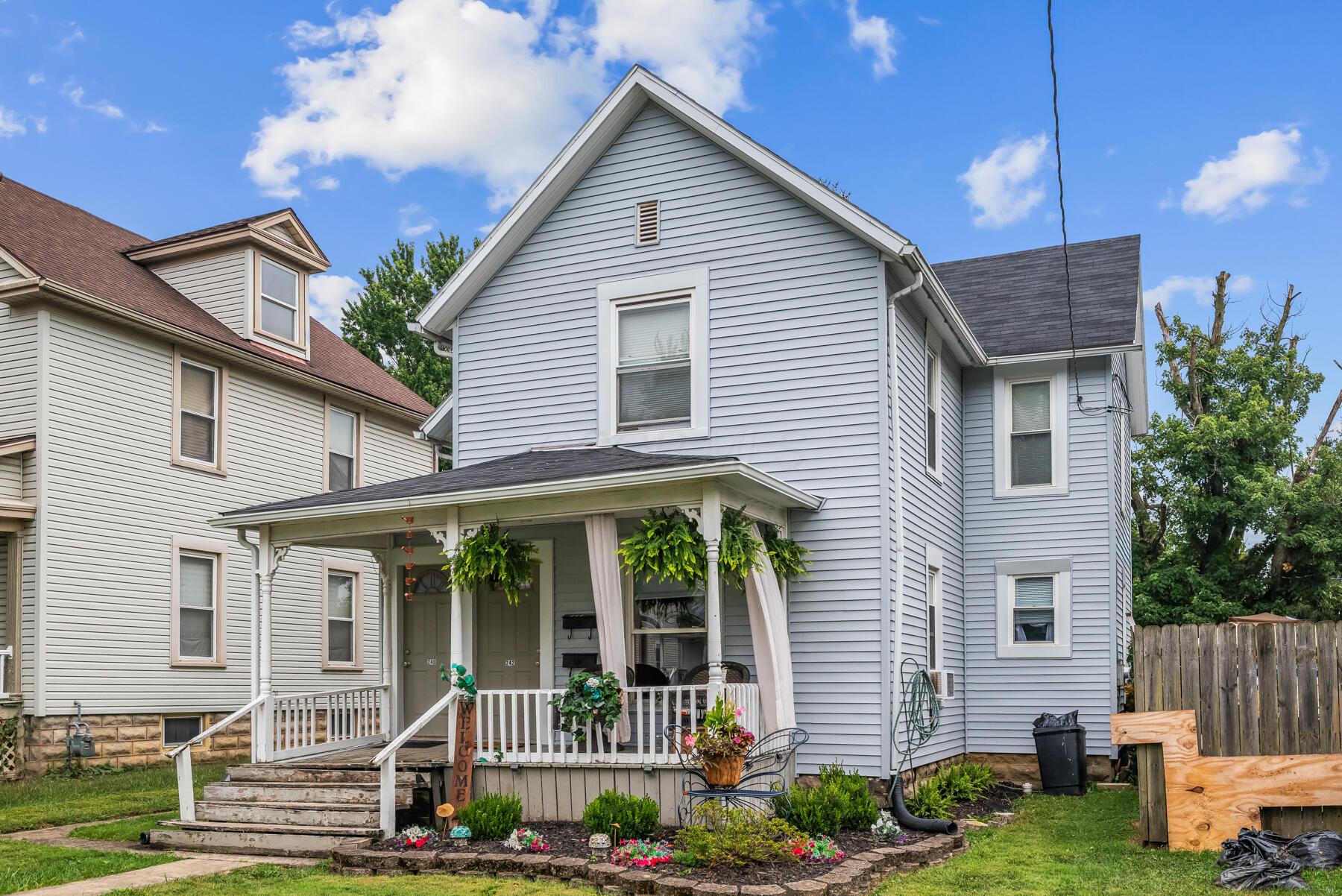 240 S Seffner Avenue