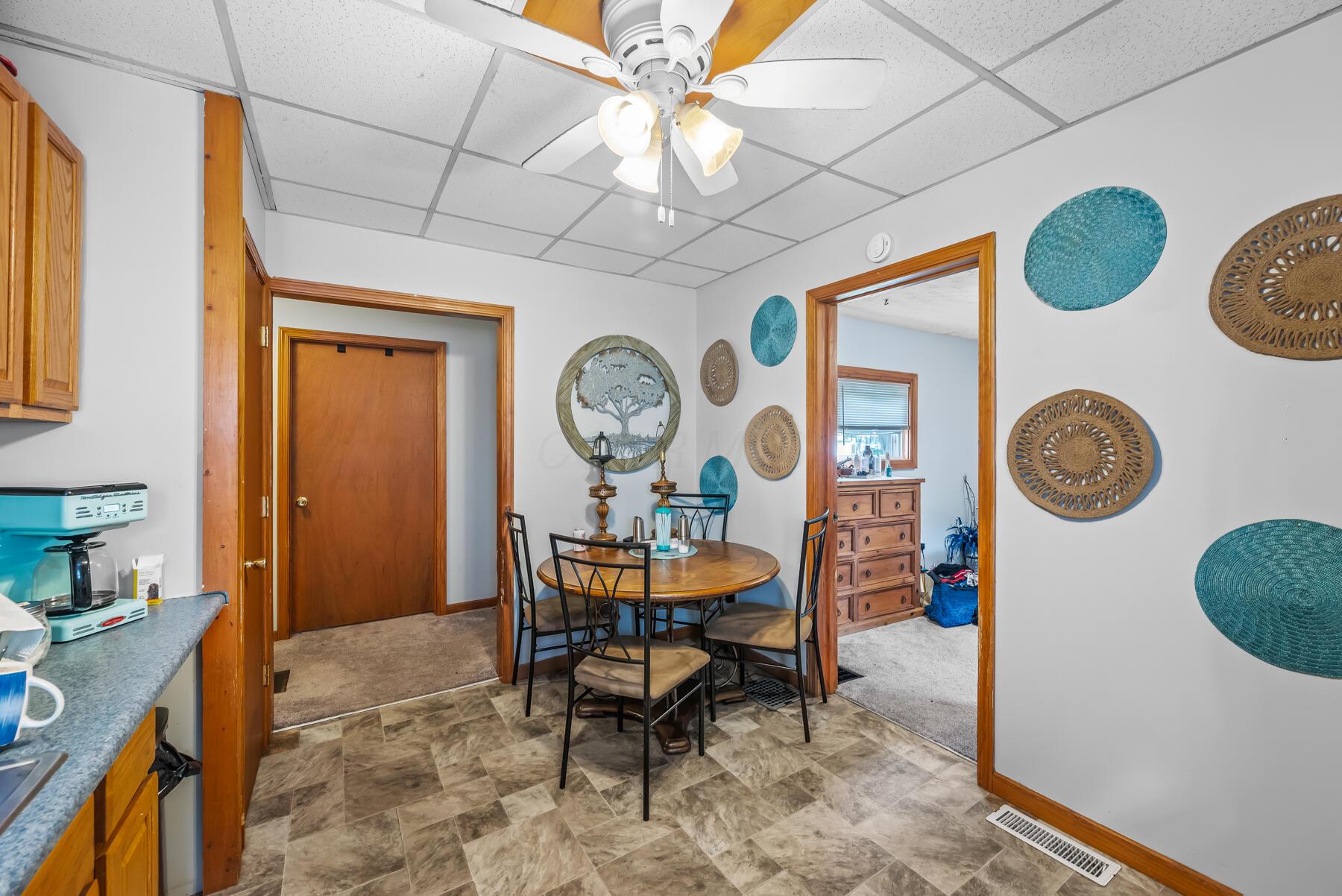 240 S Seffner Avenue