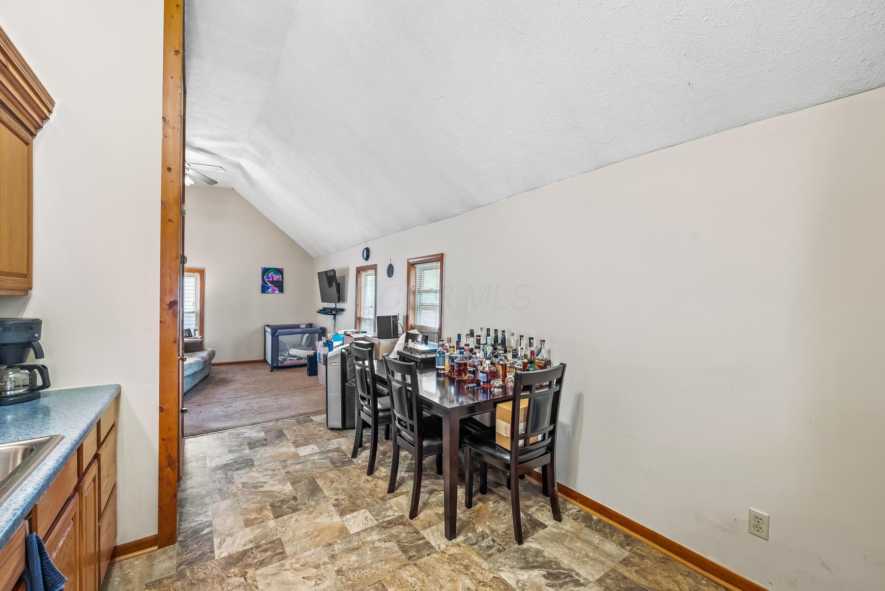 240 S Seffner Avenue