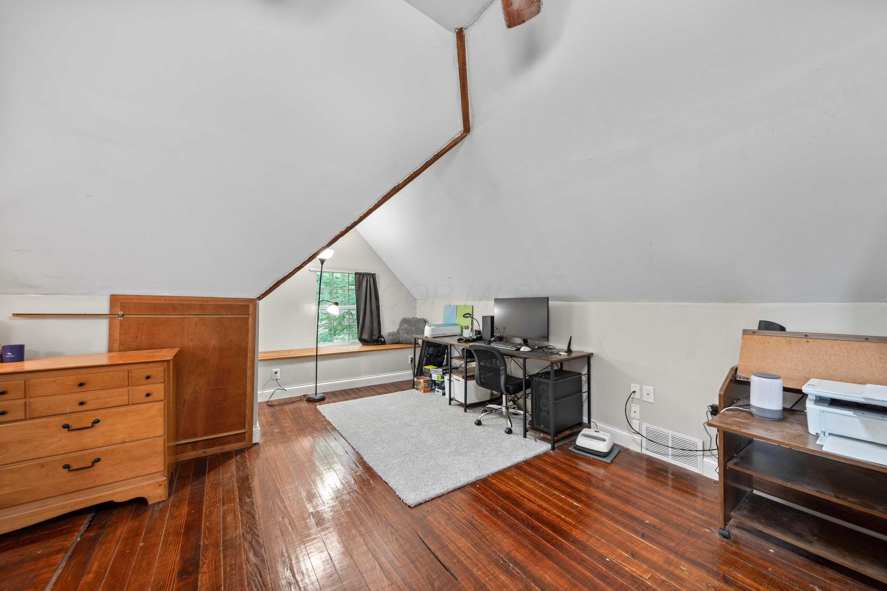 481 Flakes Frd Road SE