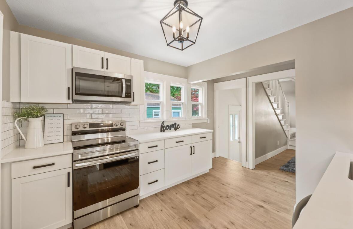 174 Kensington Place, Marion