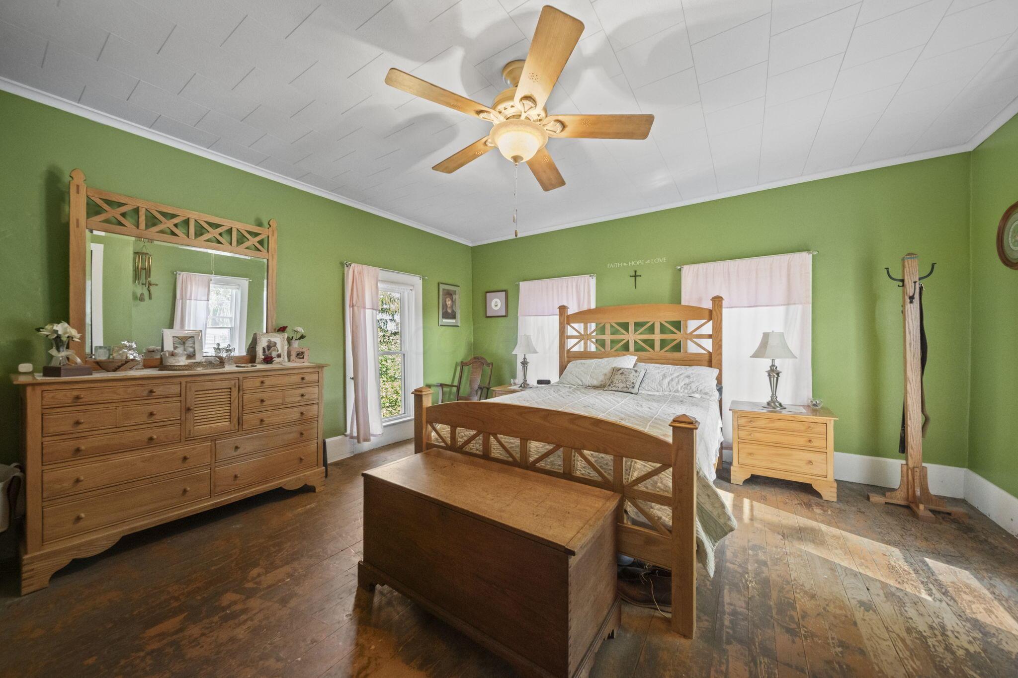 1005 Marion Cardington Road W