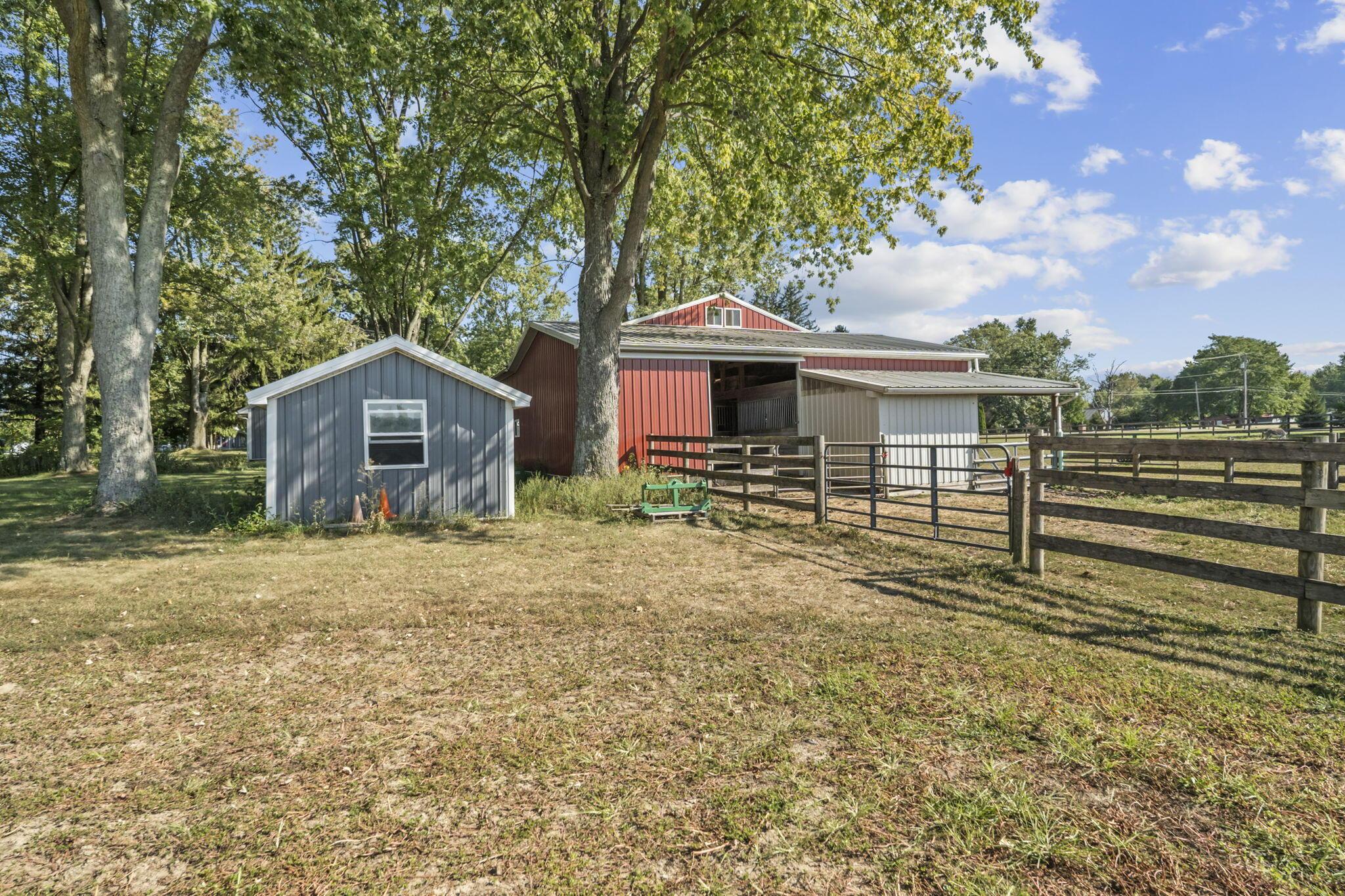 1005 Marion Cardington Road W