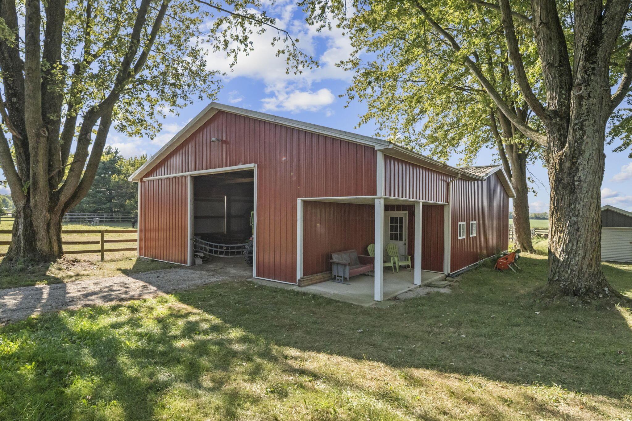 1005 Marion Cardington Road W