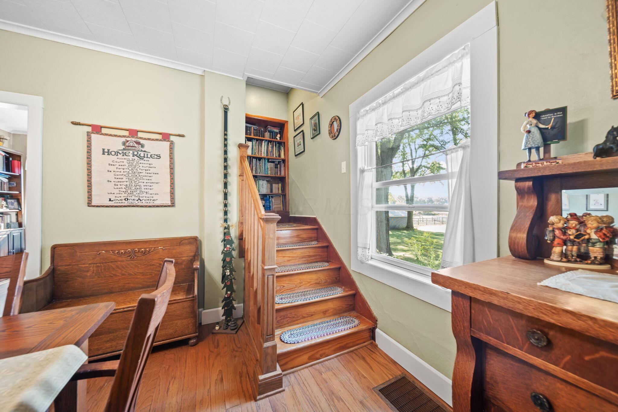 1005 Marion Cardington Road W