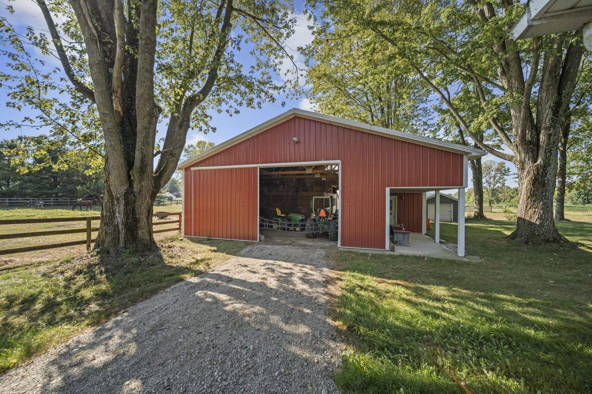 1005 Marion Cardington Road W