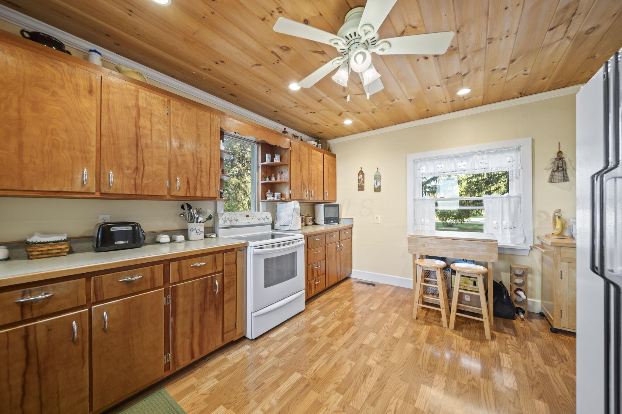 1005 Marion Cardington Road W