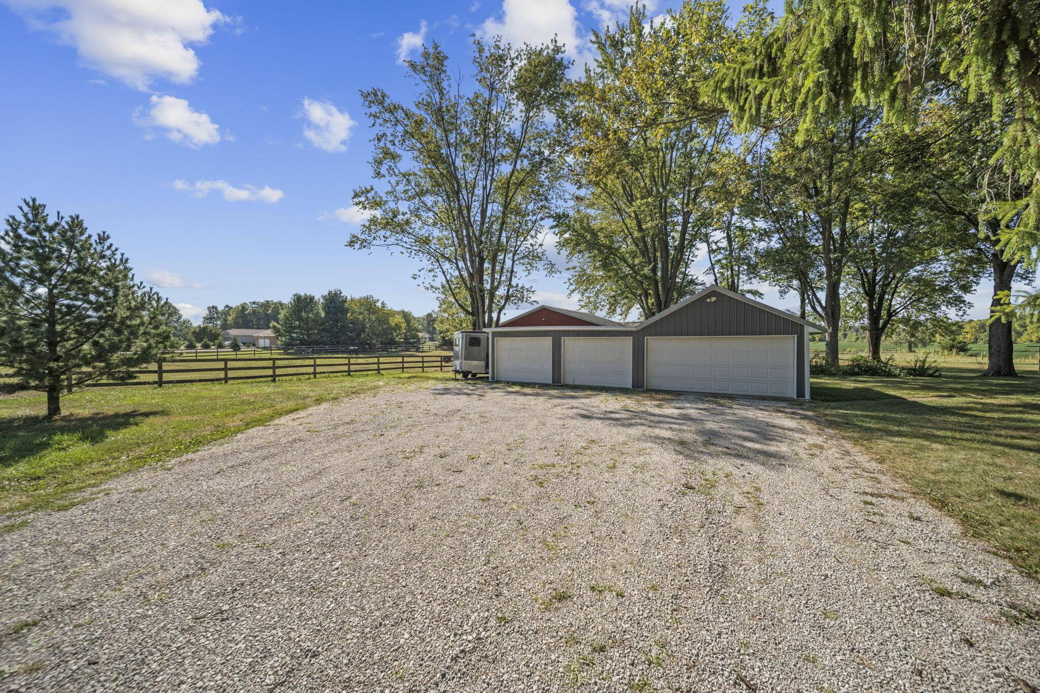 1005 Marion Cardington Road W