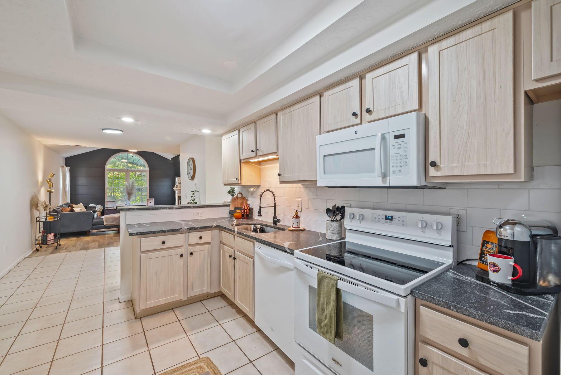614 Hampton Woods Drive
