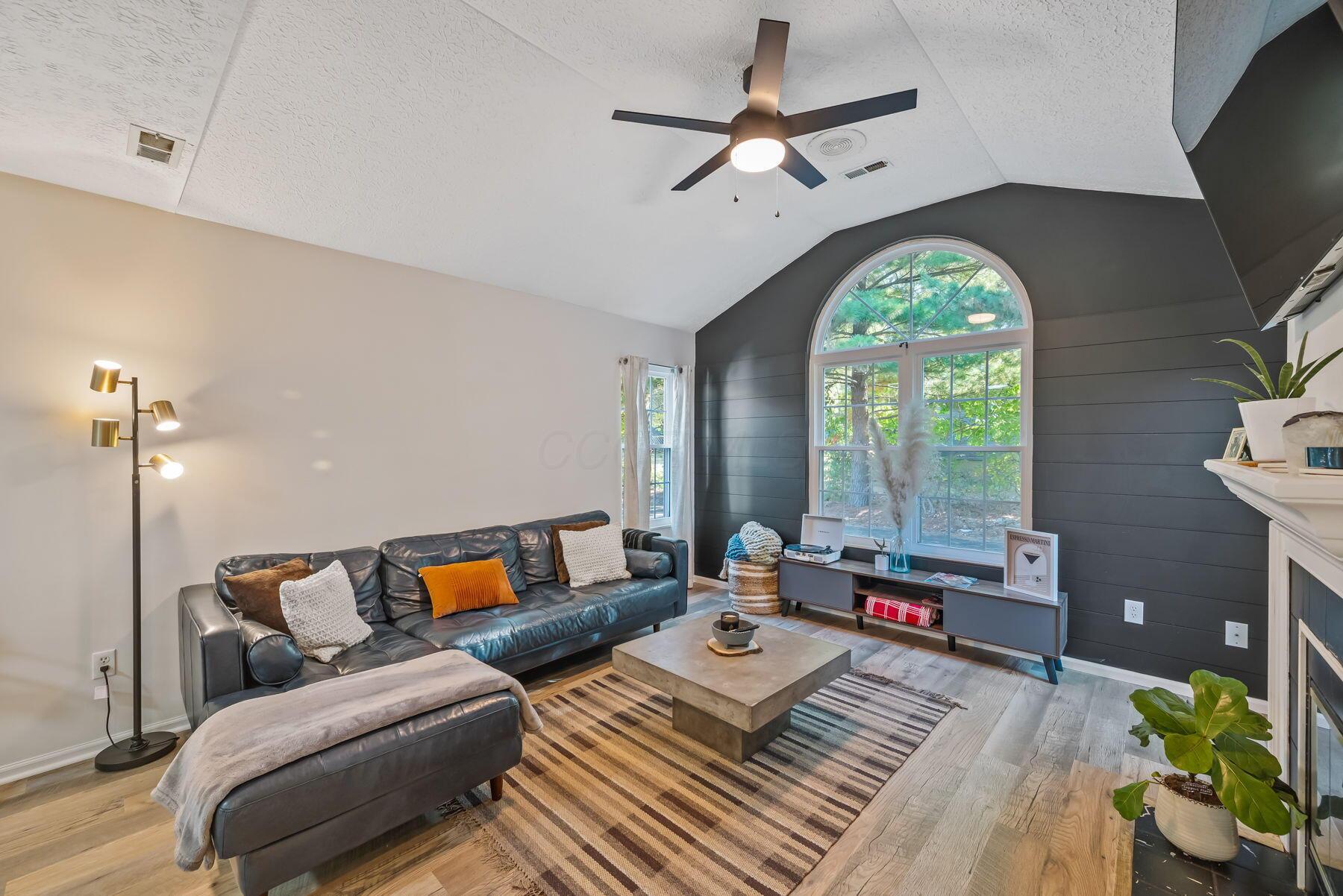 614 Hampton Woods Drive