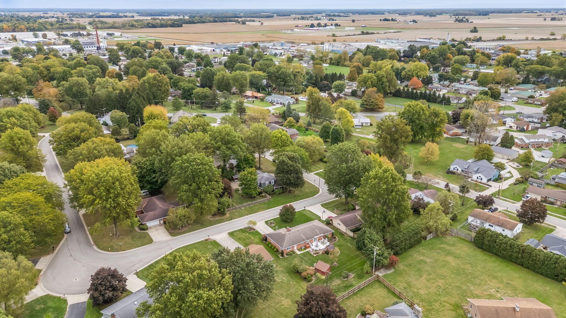 452 Pleasant Lane, Bucyrus