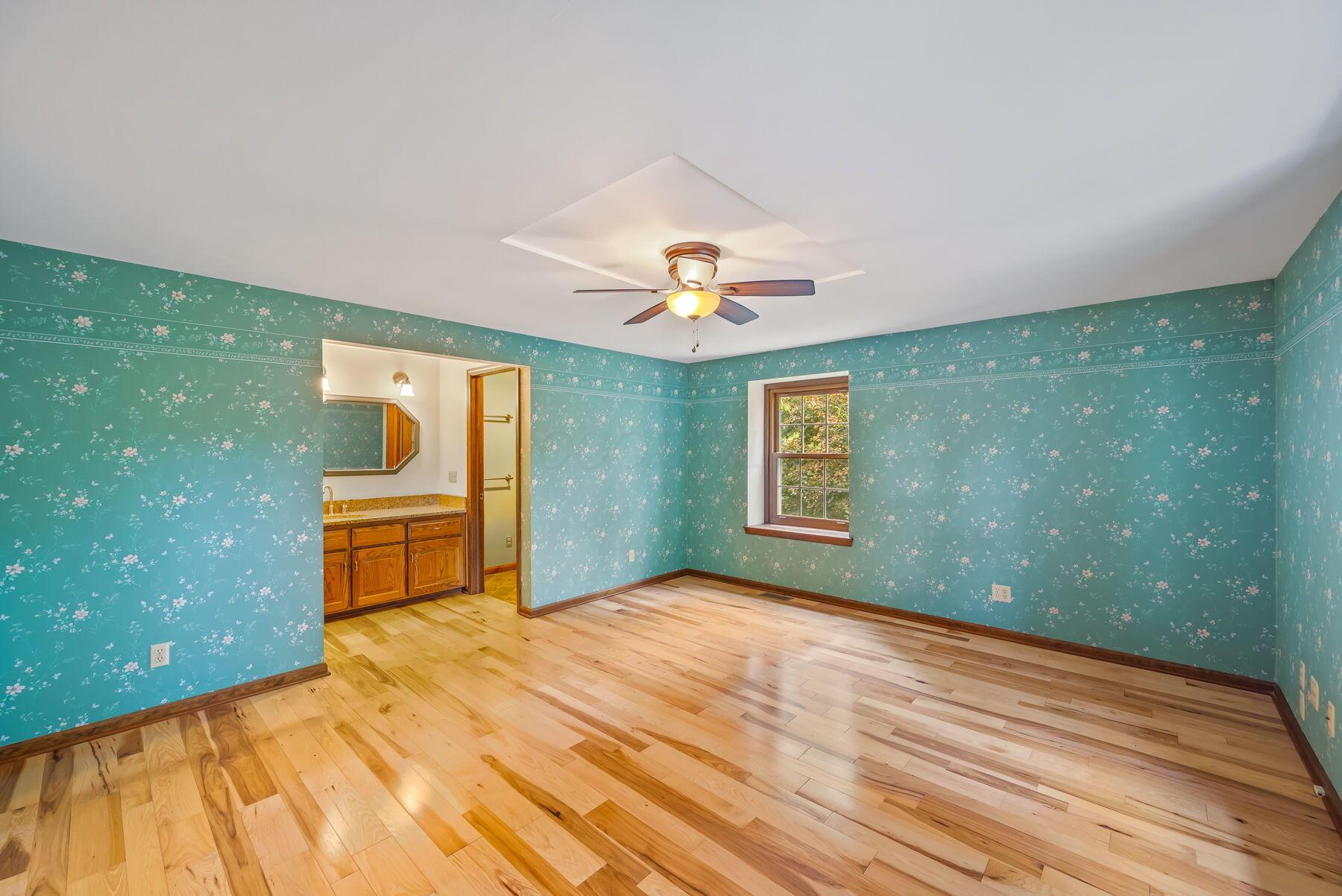 452 Pleasant Lane, Bucyrus