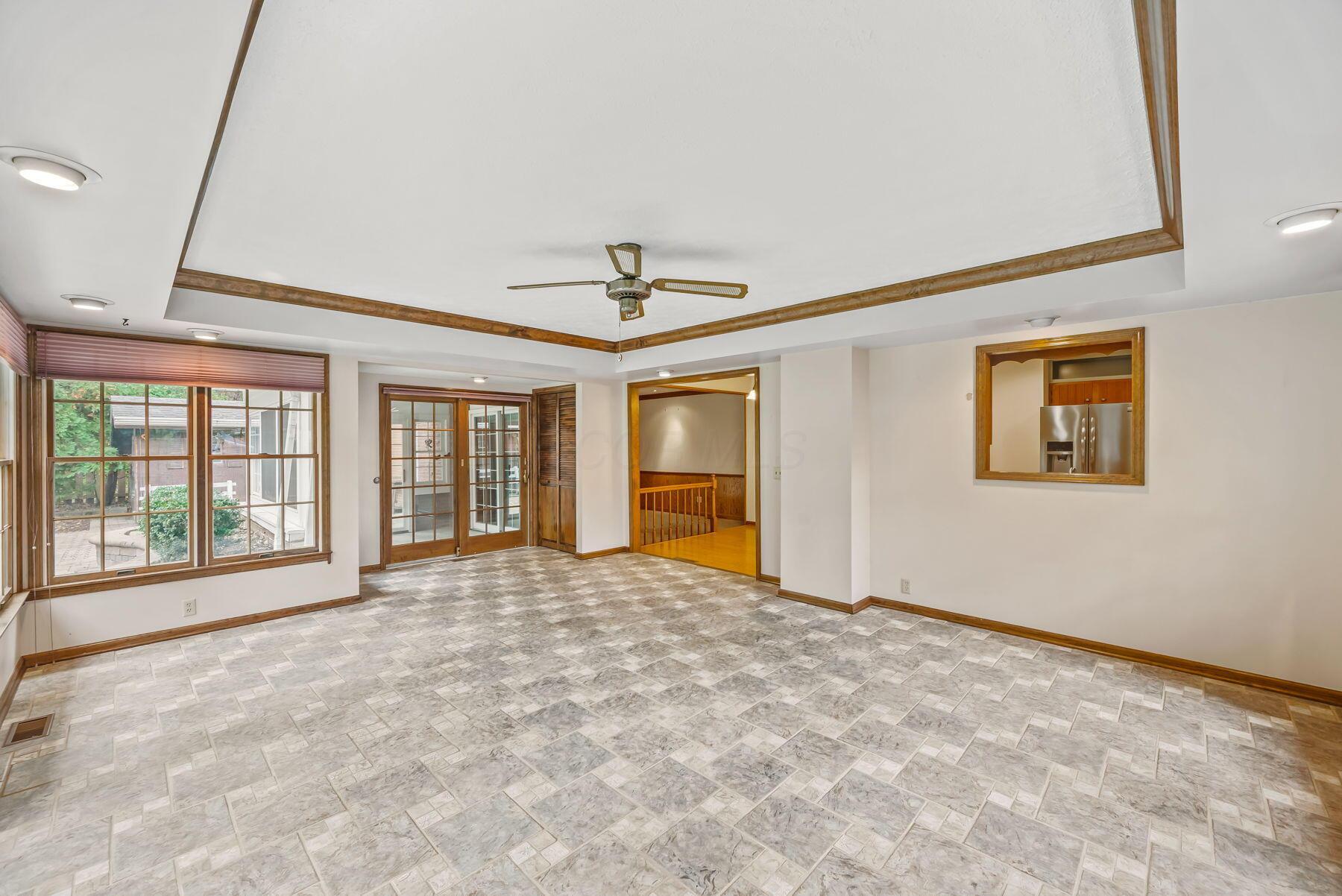 452 Pleasant Lane, Bucyrus