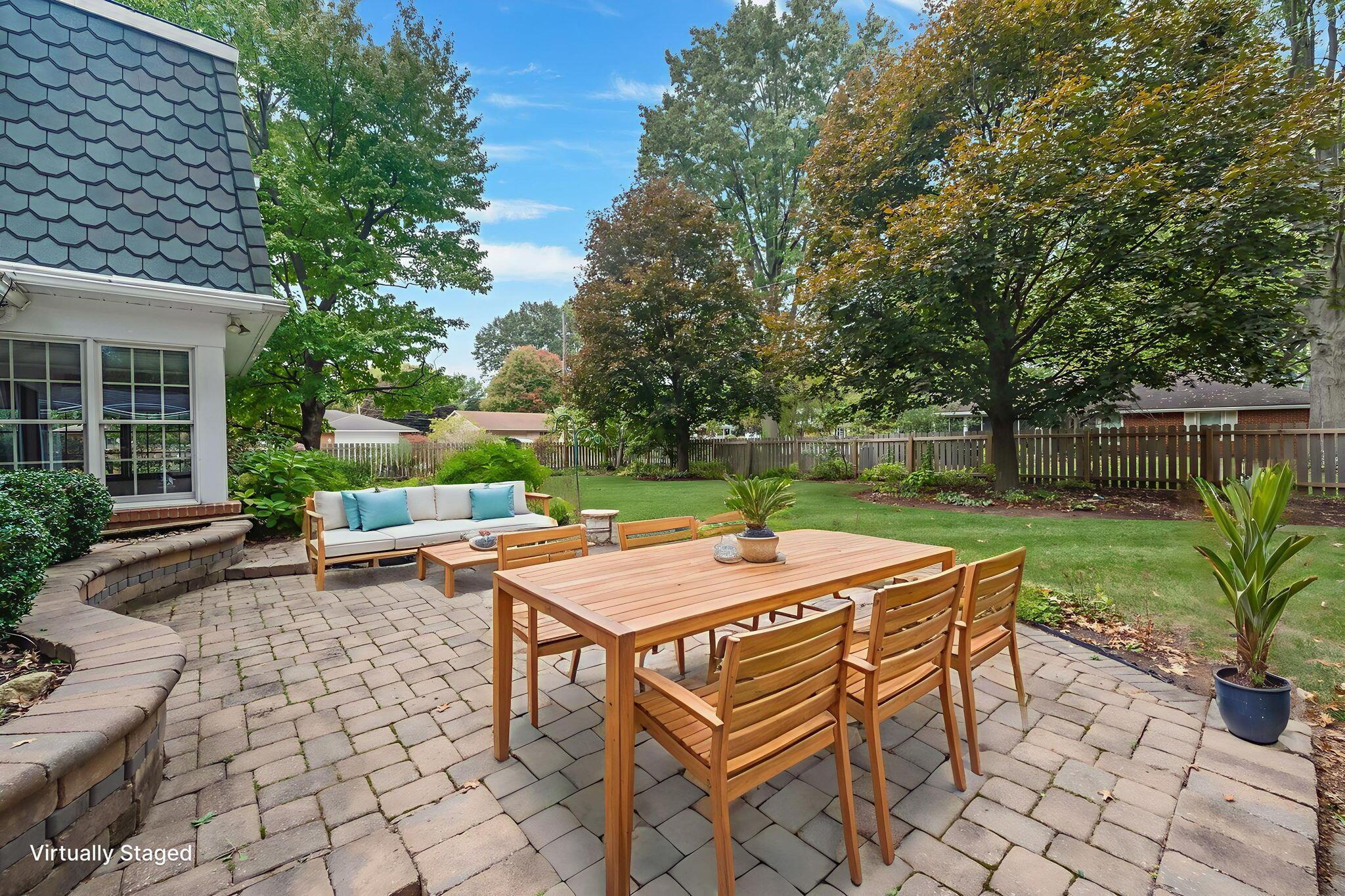 452 Pleasant Lane, Bucyrus