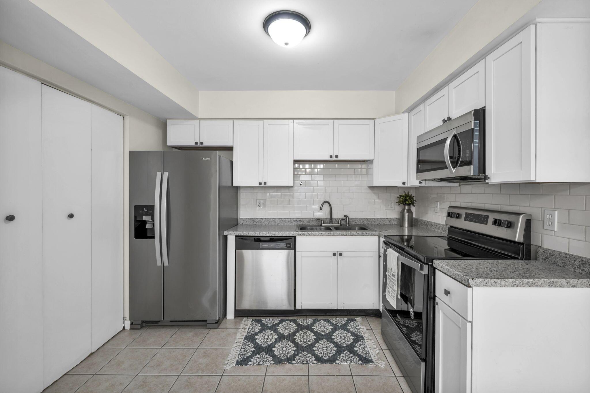 1292 Lowland Court, 98