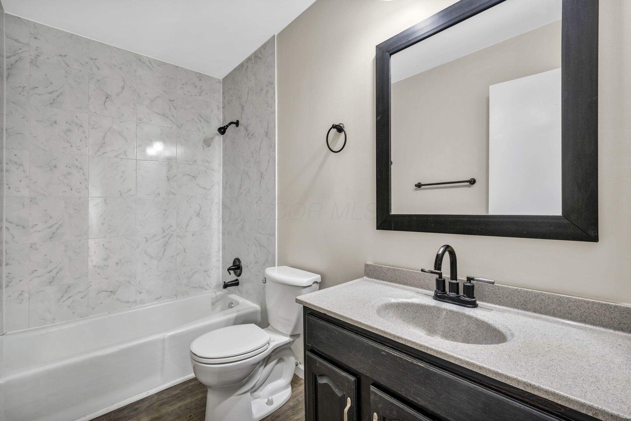 1292 Lowland Court, 98