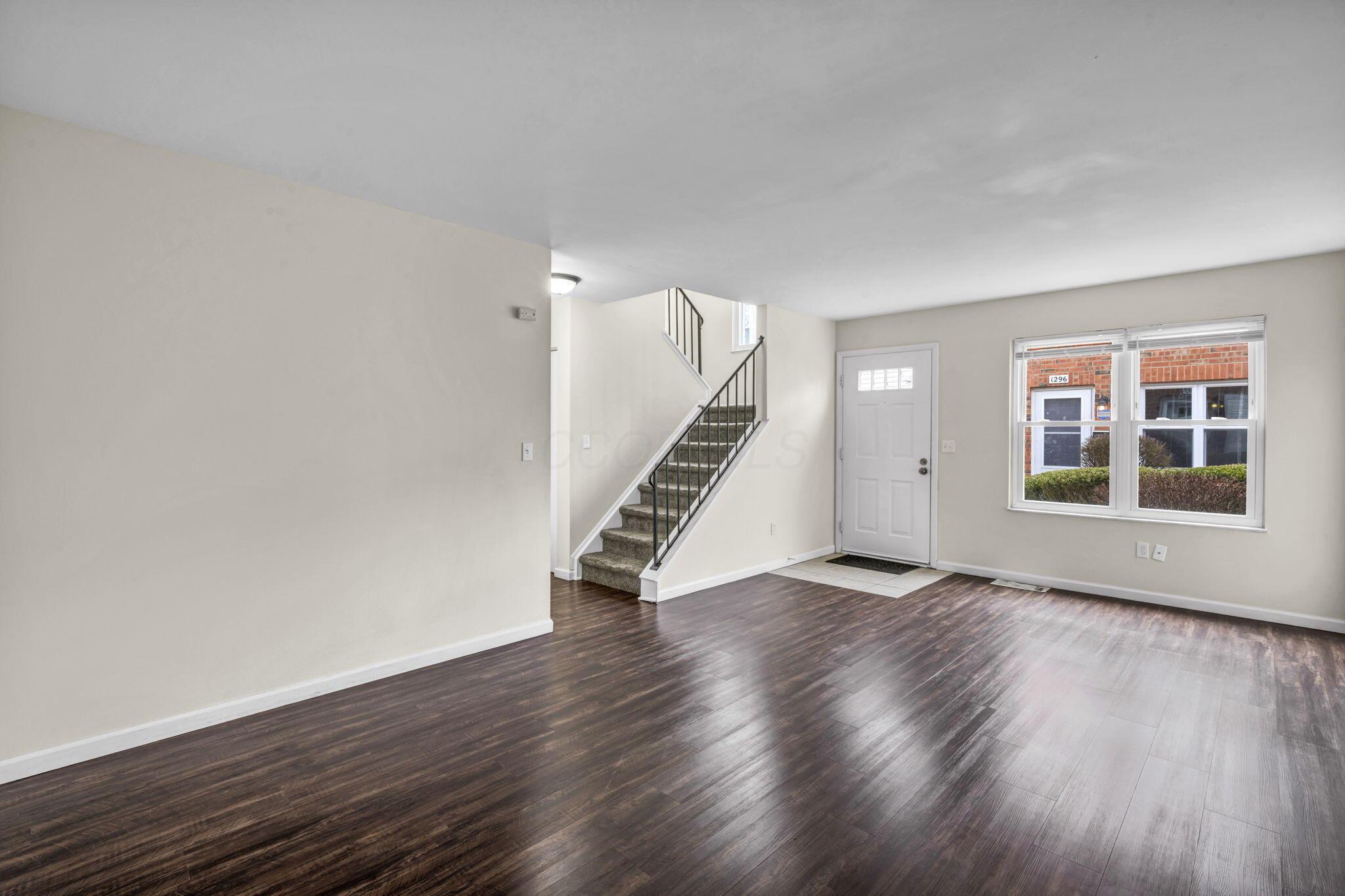 1292 Lowland Court, 98