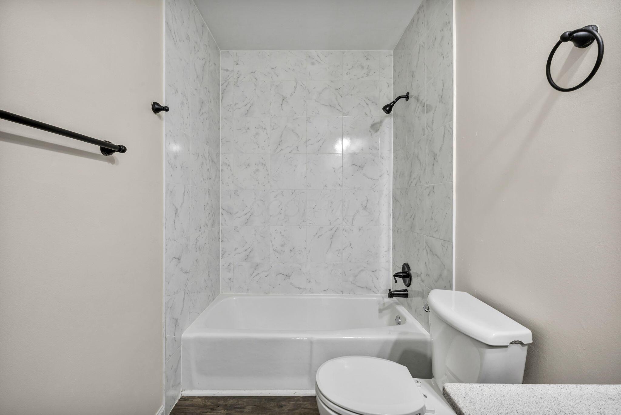 1292 Lowland Court, 98